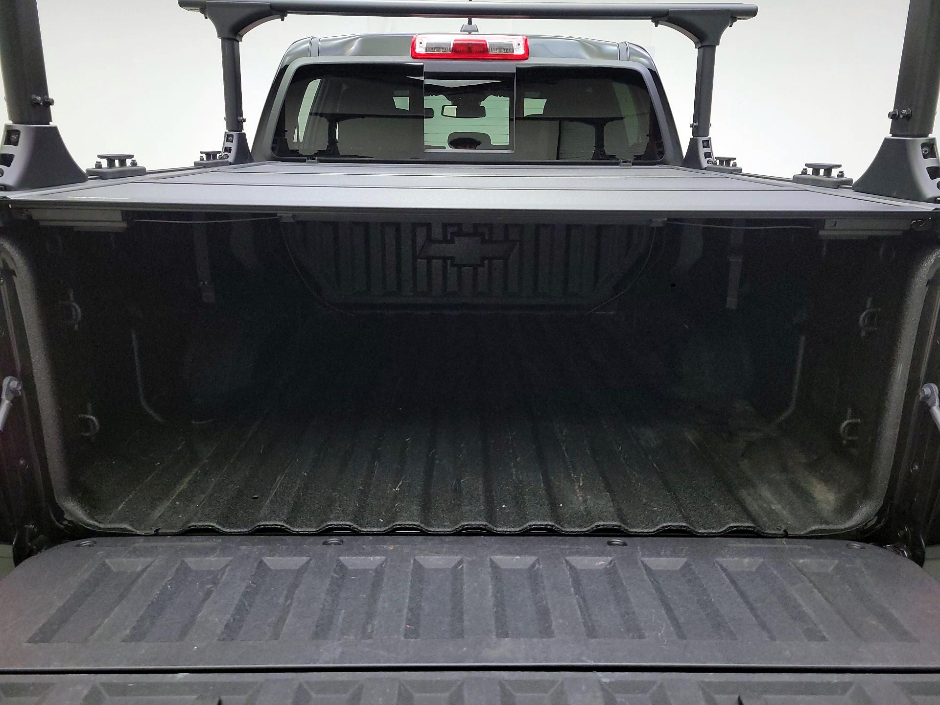 Thumbnail: 2024 Chevrolet Colorado - 19