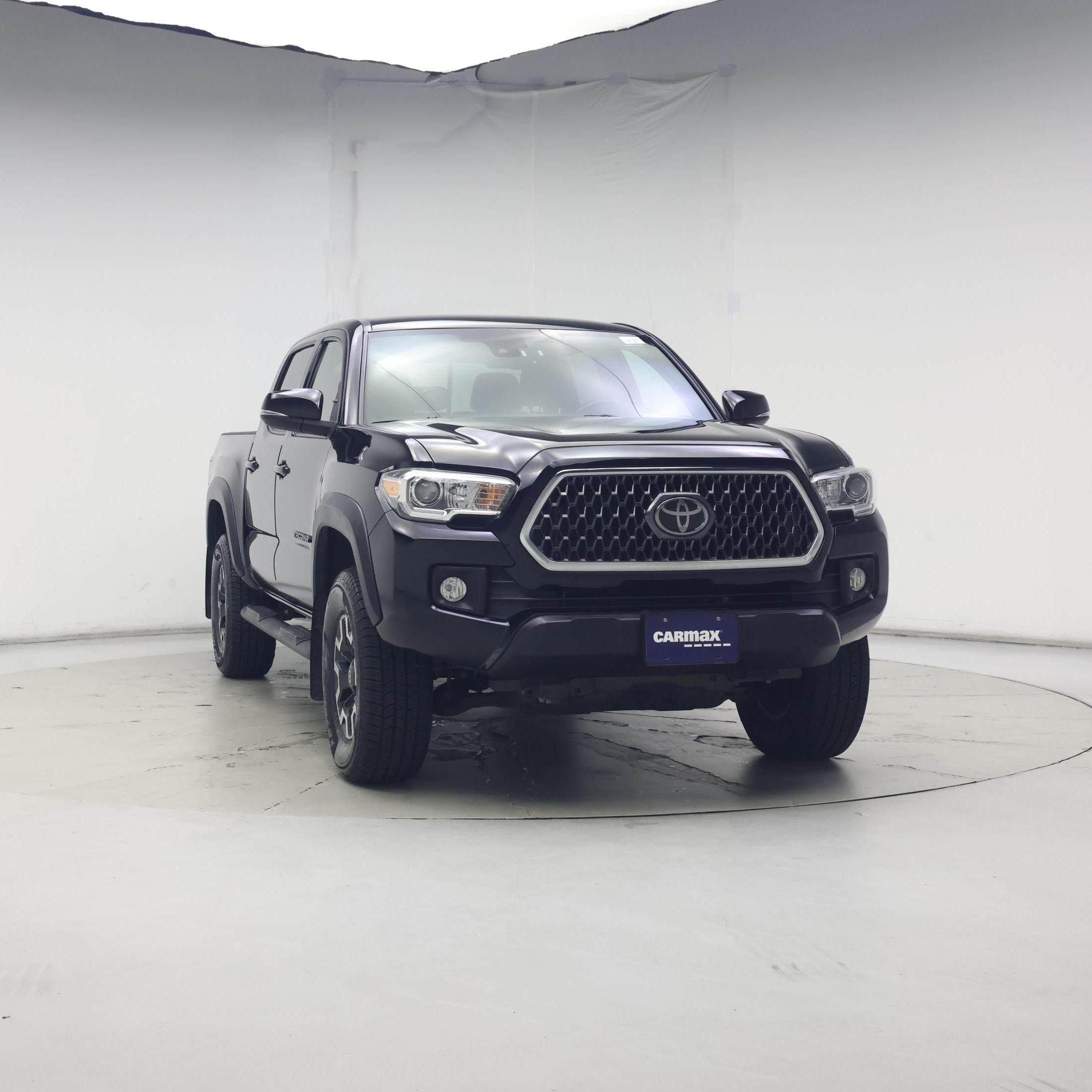 Thumbnail: 2018 Toyota Tacoma - 5