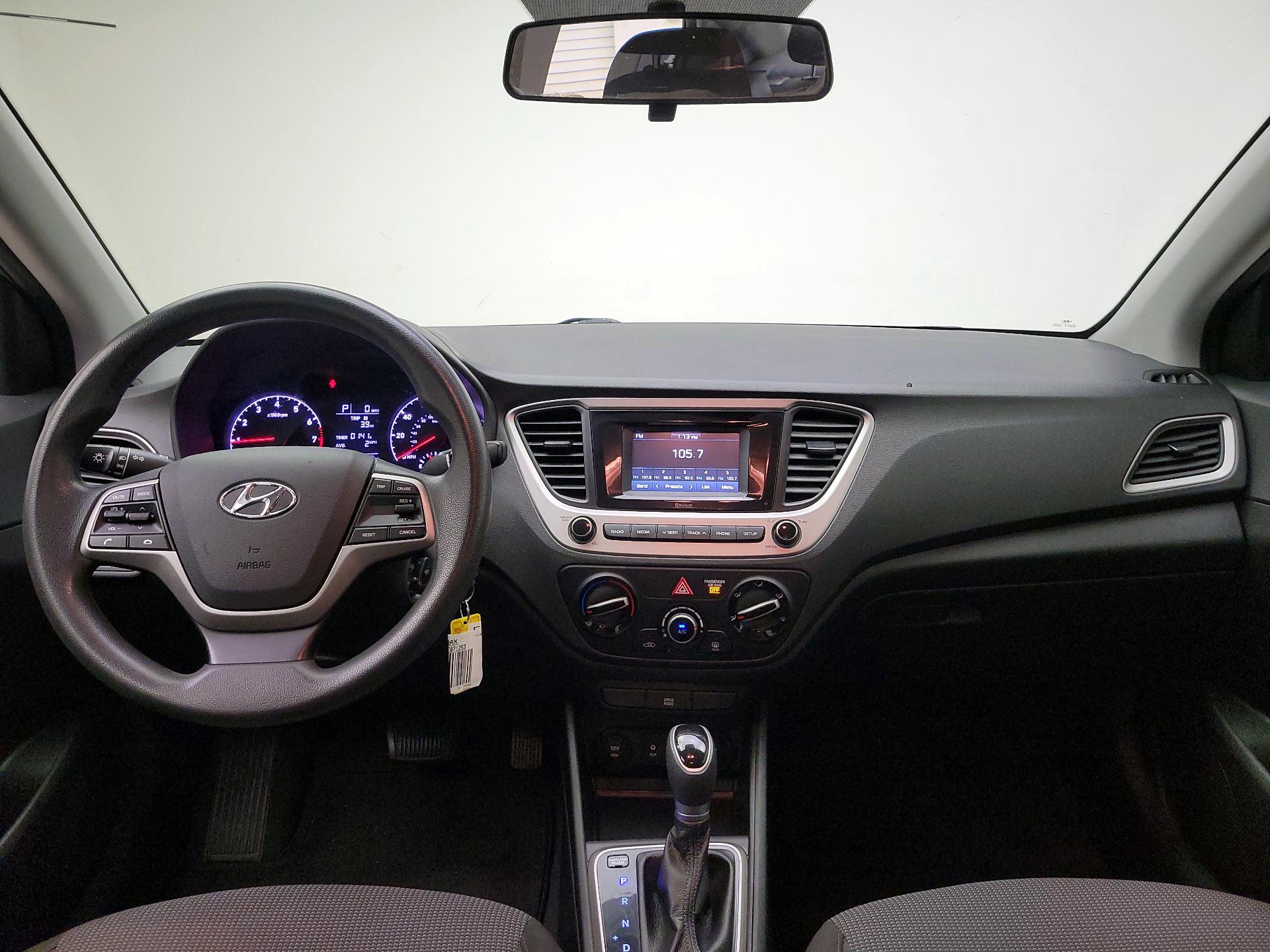 Thumbnail: 2019 Hyundai Accent - 9