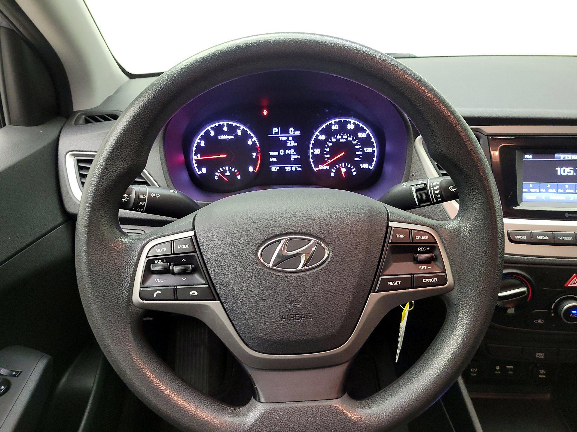 Thumbnail: 2019 Hyundai Accent - 10