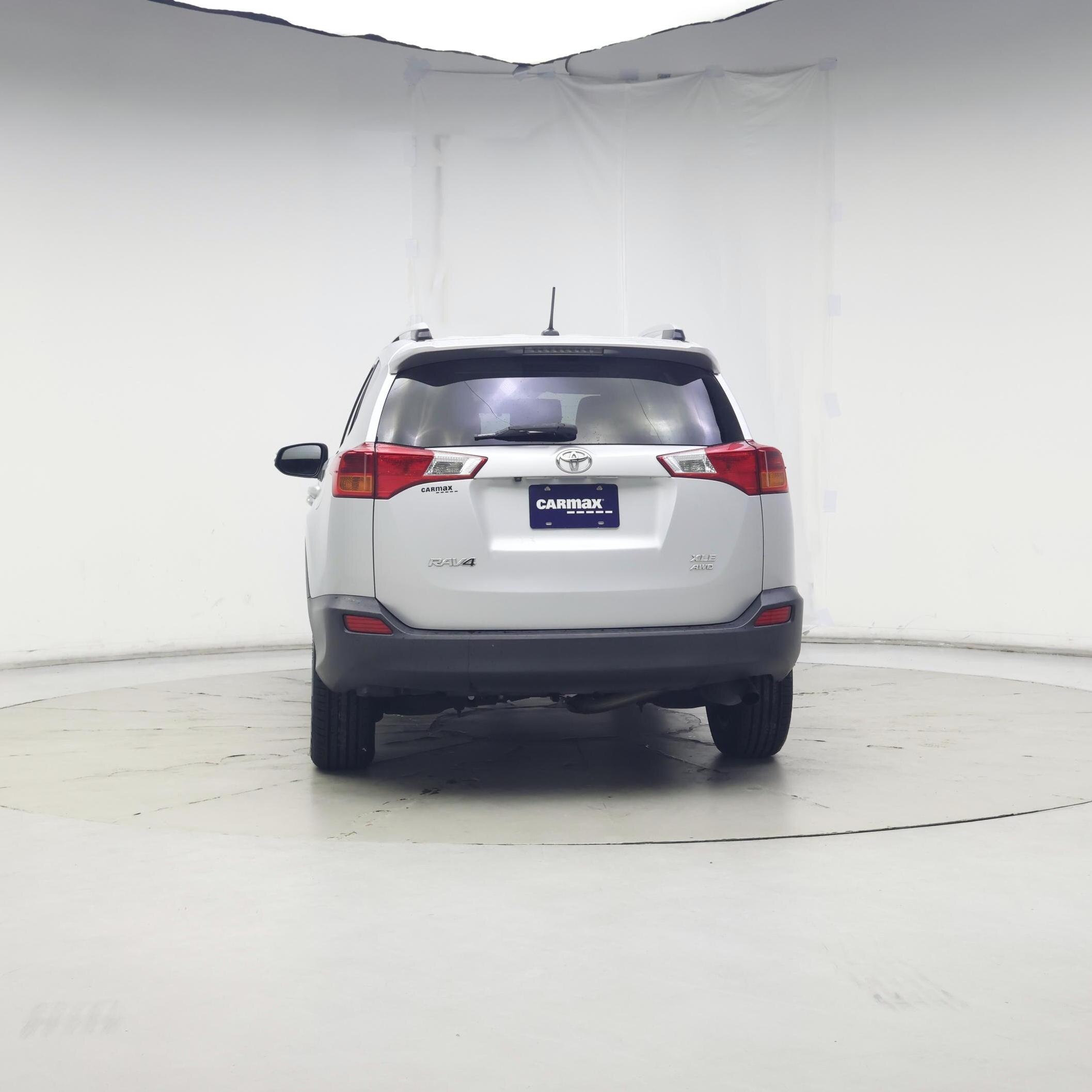 Thumbnail: 2015 Toyota RAV4 - 6