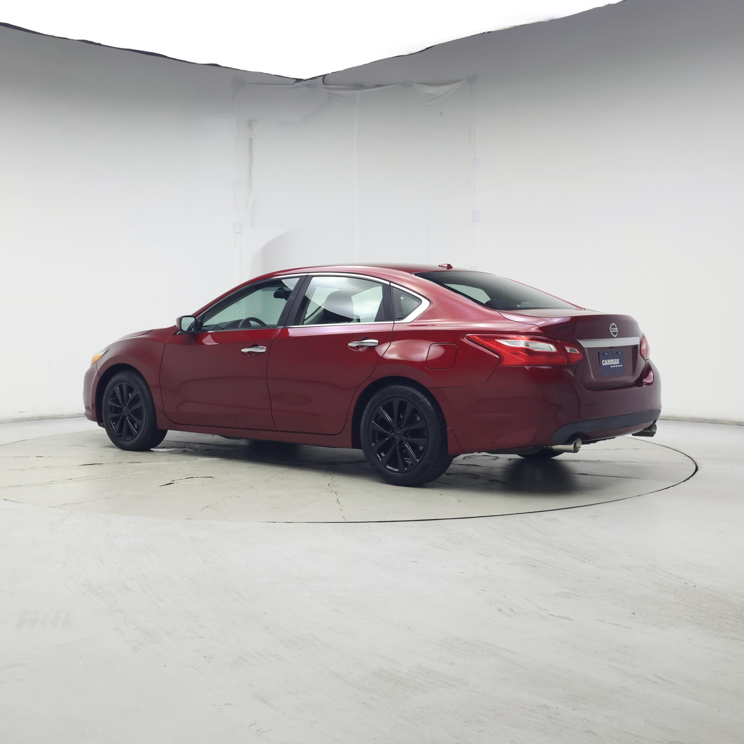 Thumbnail: 2017 Nissan Altima - 2