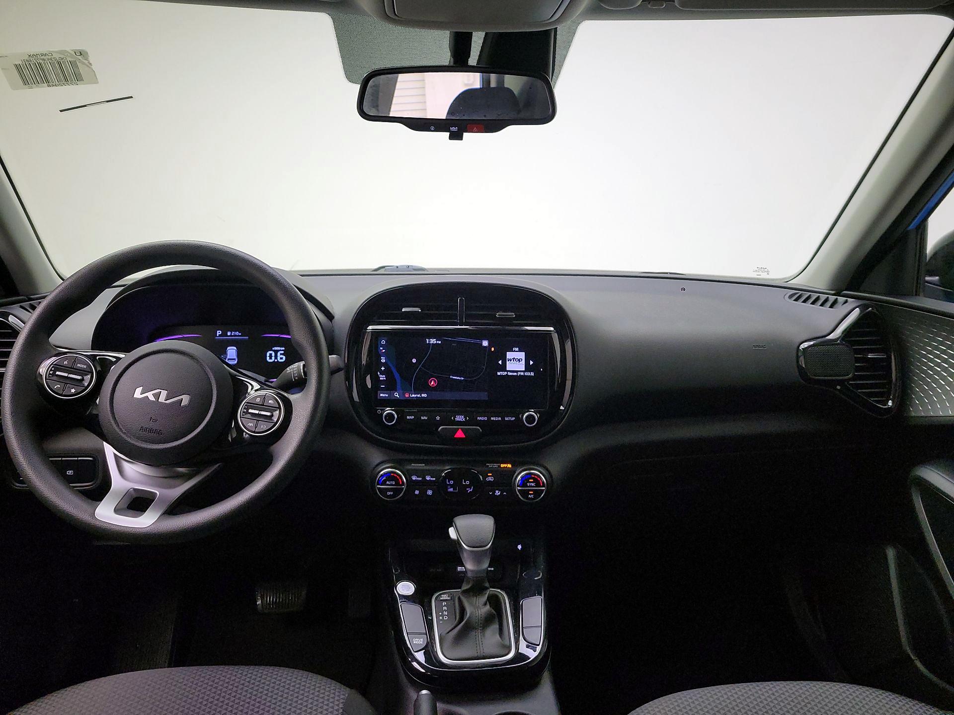 Thumbnail: 2023 Kia Soul - 9