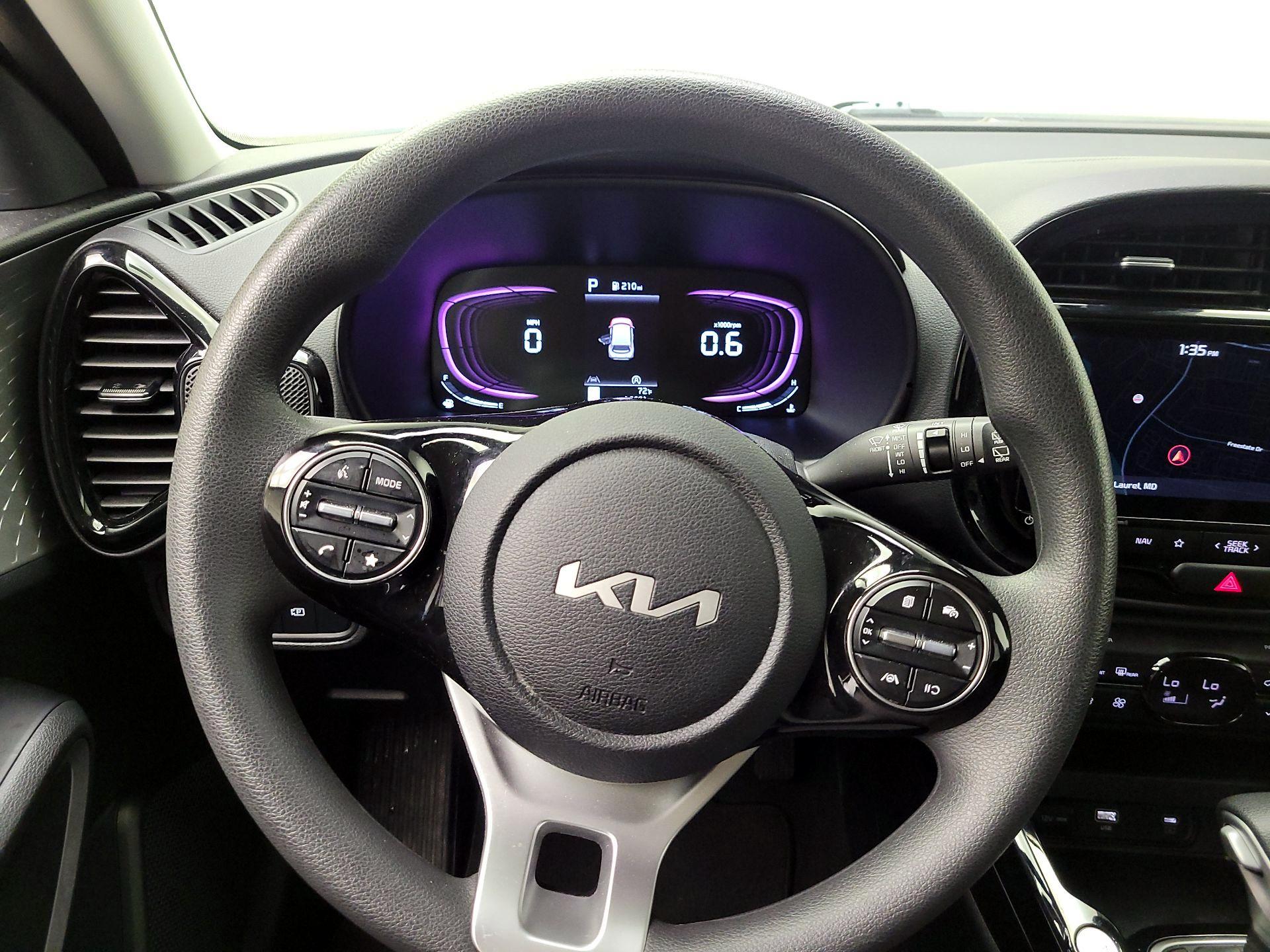 Thumbnail: 2023 Kia Soul - 10