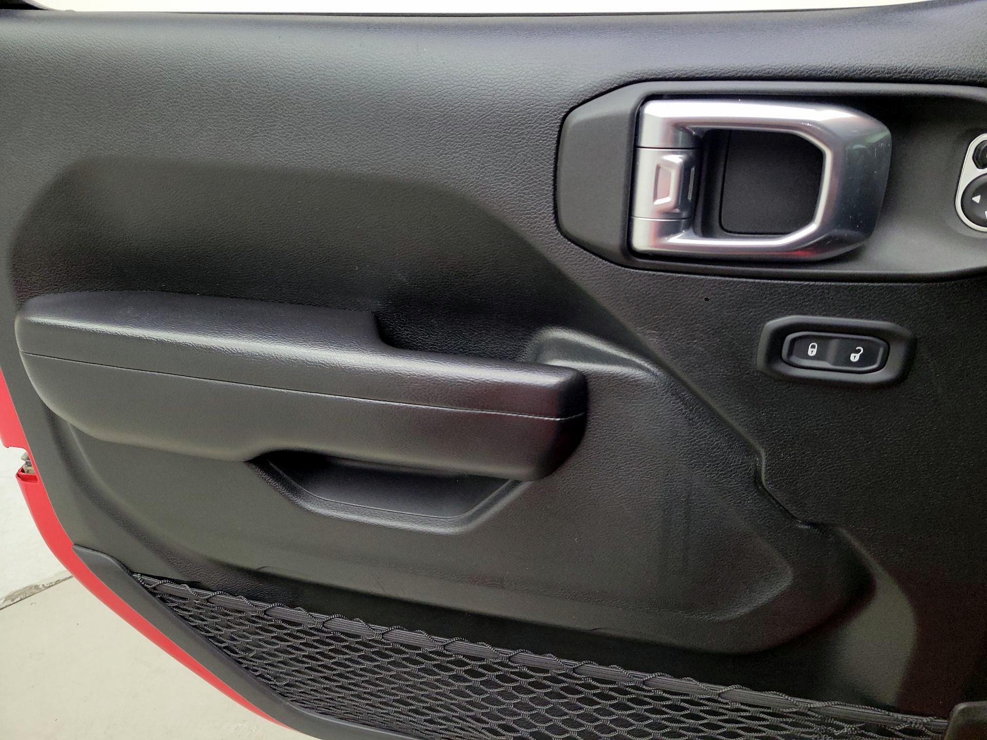 Thumbnail: 2021 Jeep Wrangler - 12
