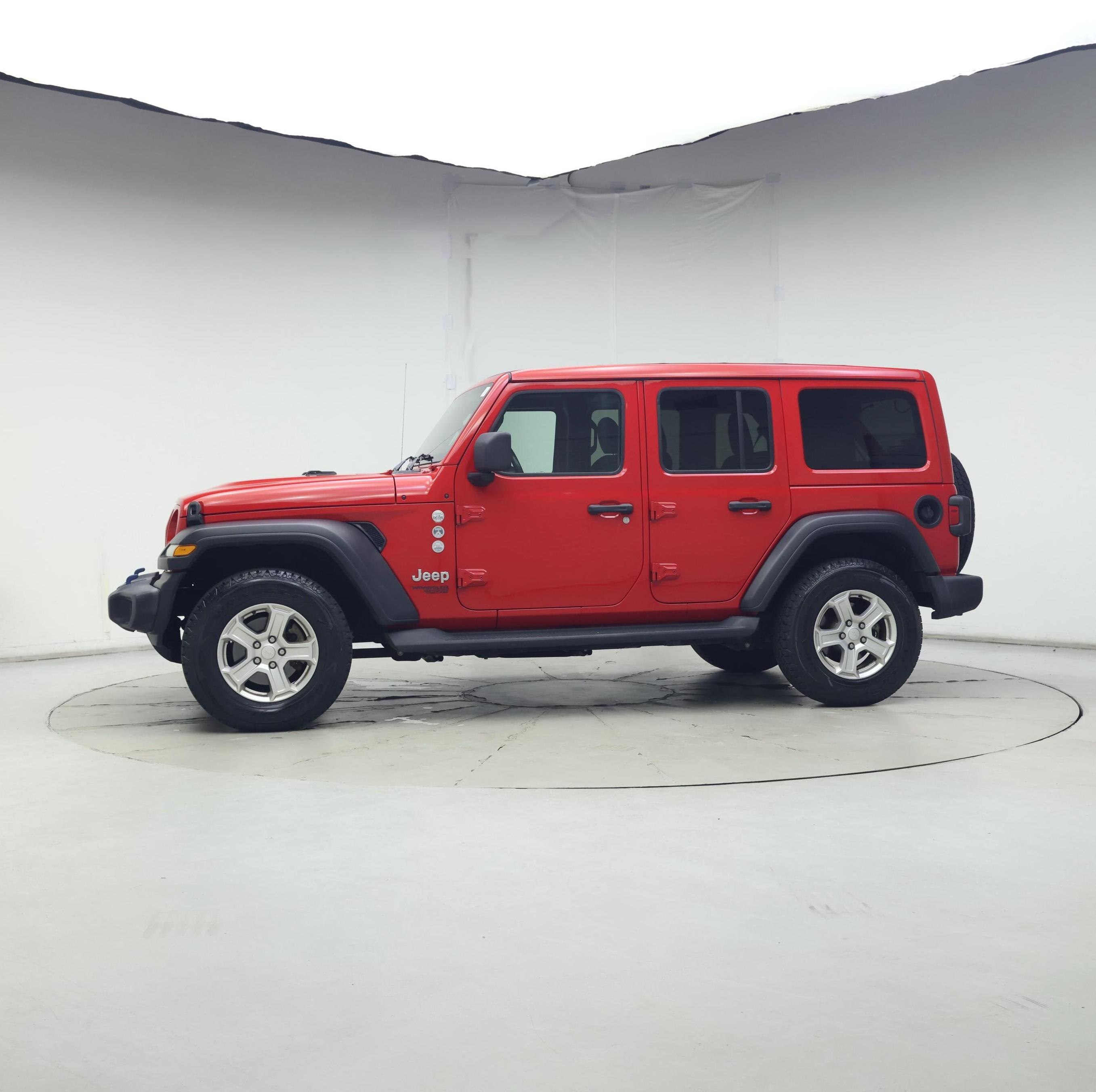 Thumbnail: 2021 Jeep Wrangler - 3