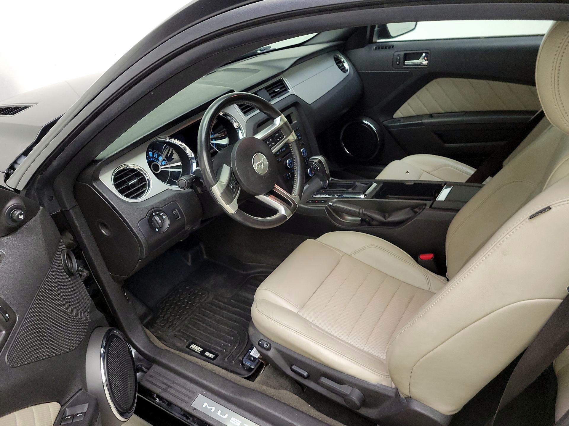 Thumbnail: 2014 Ford Mustang - 11