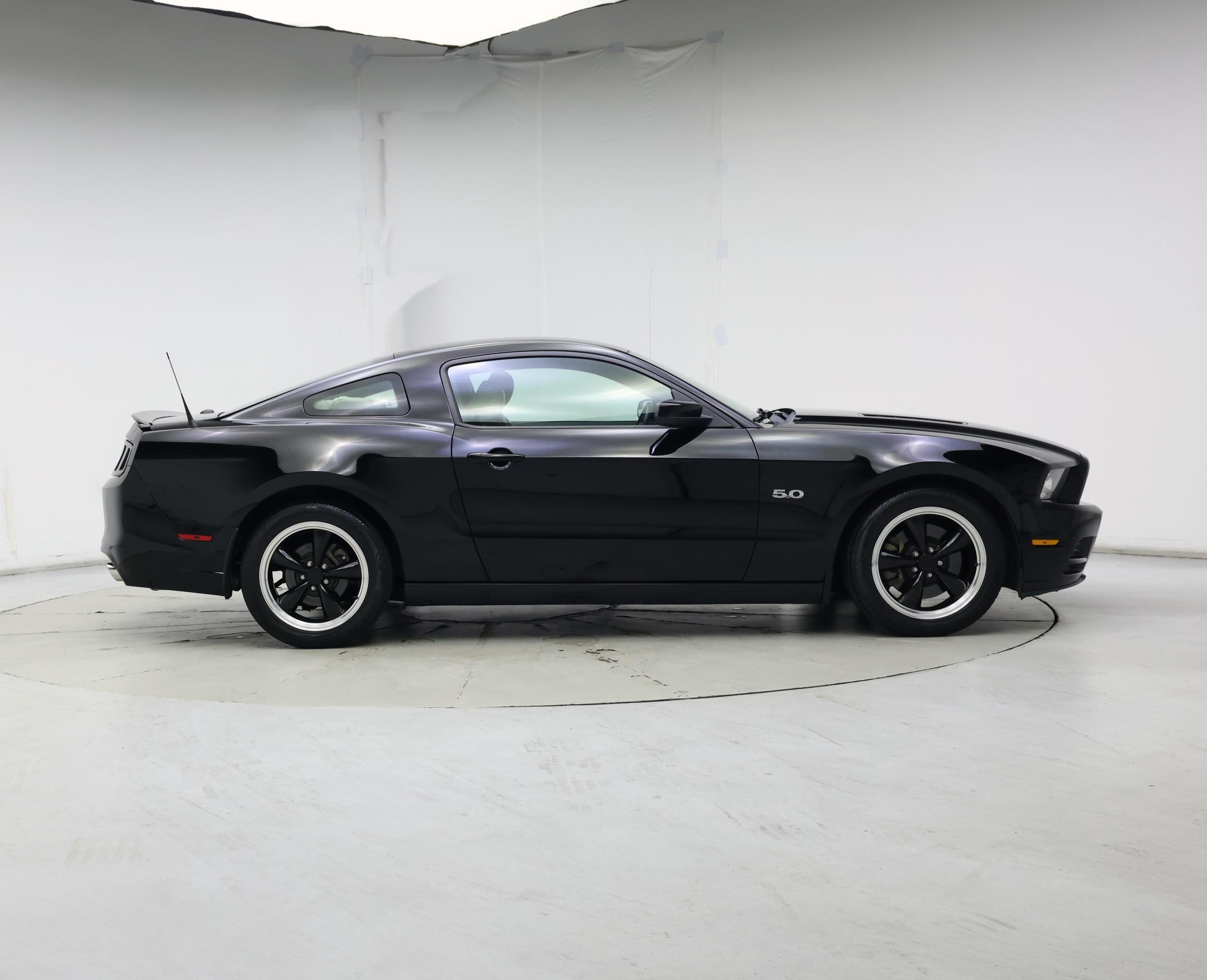 Thumbnail: 2014 Ford Mustang - 7