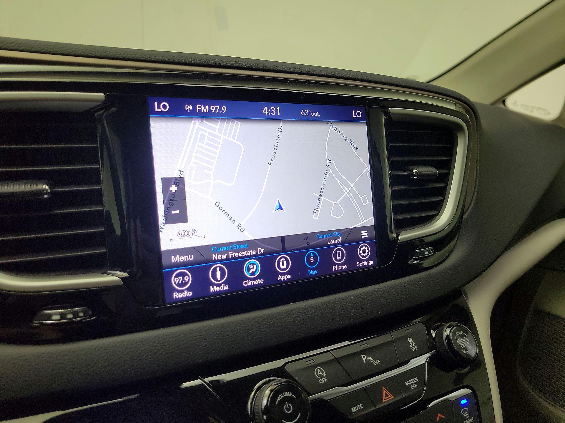 Thumbnail: 2018 Chrysler Pacifica - 14