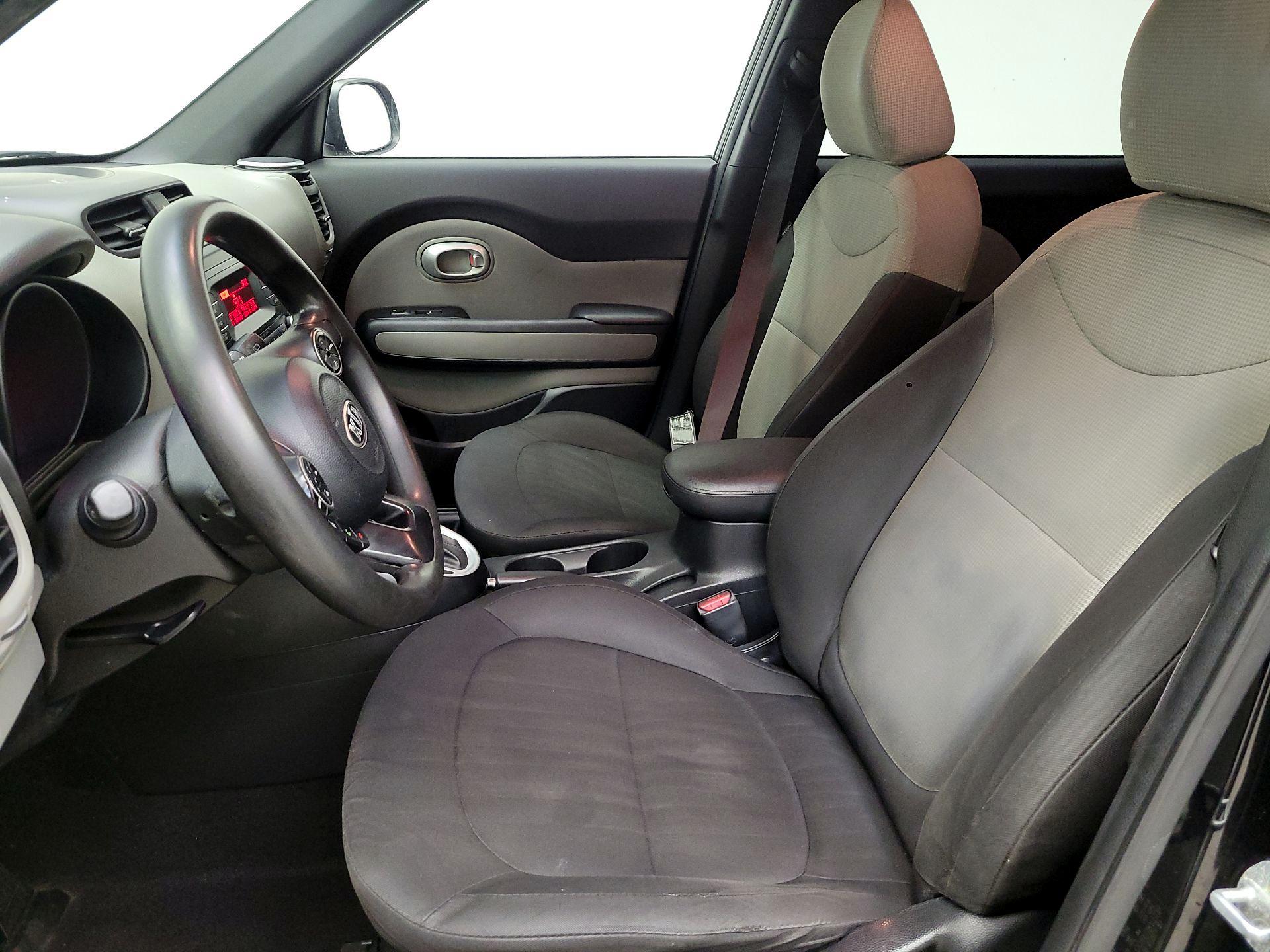 Thumbnail: 2016 Kia Soul - 11