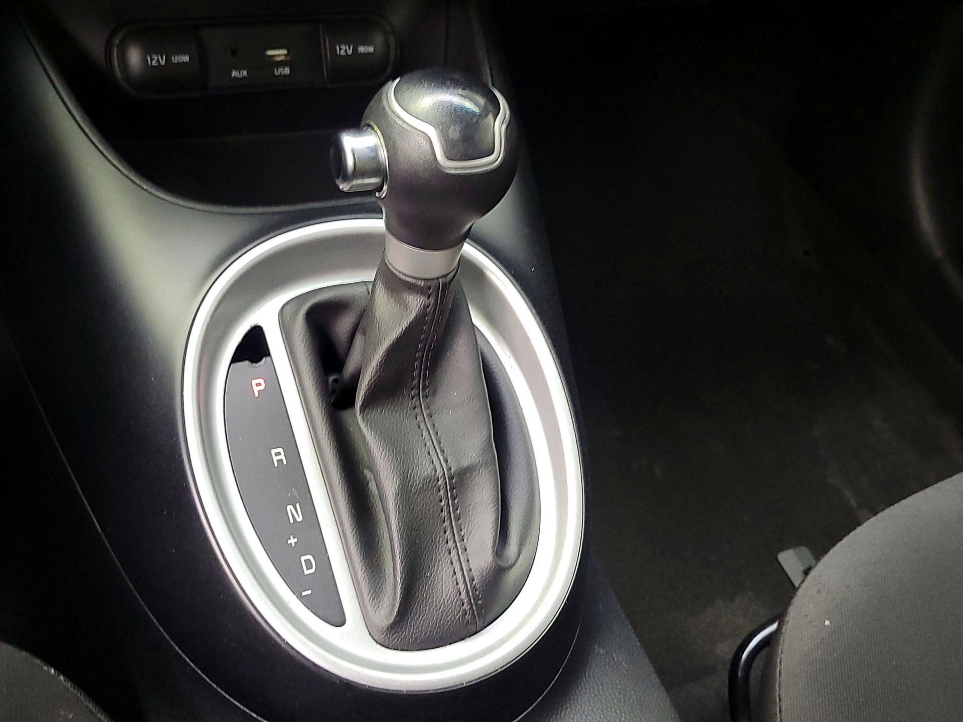 Thumbnail: 2016 Kia Soul - 16