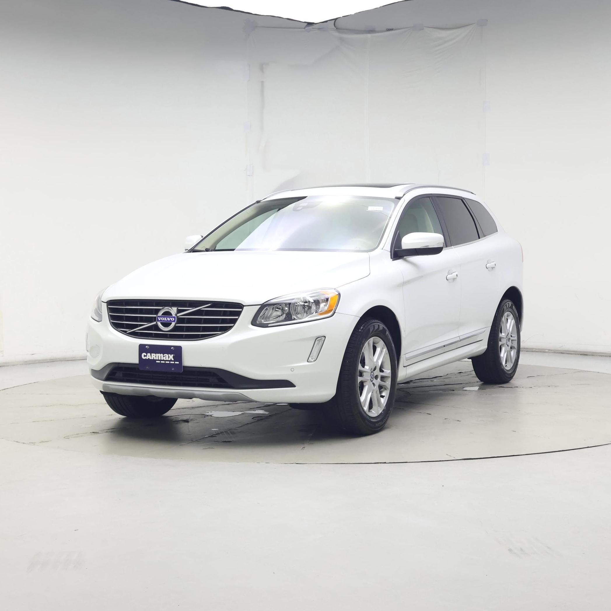 Thumbnail: 2016 Volvo XC60 - 4