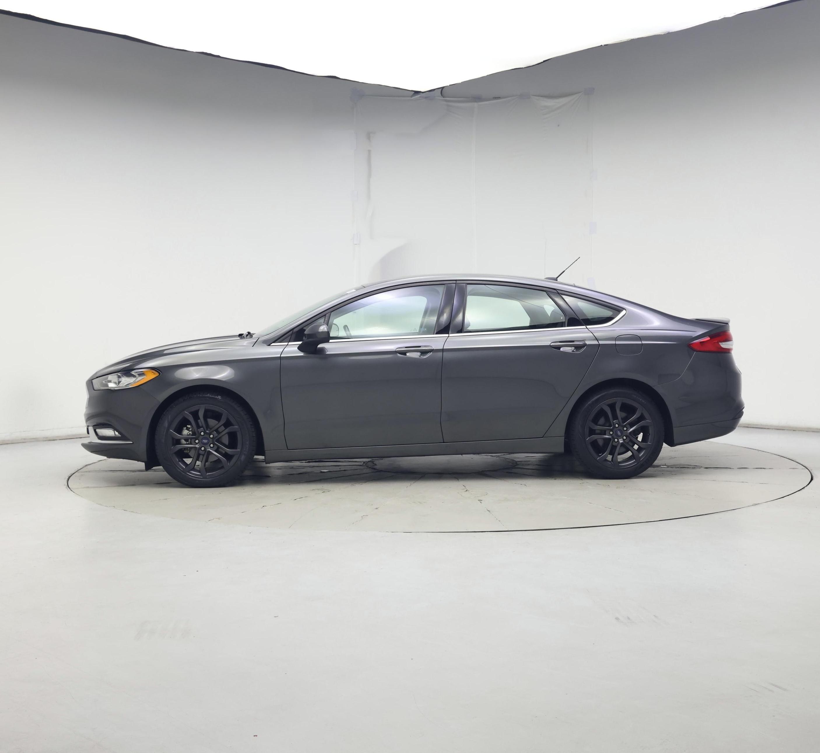 Thumbnail: 2018 Ford Fusion - 3