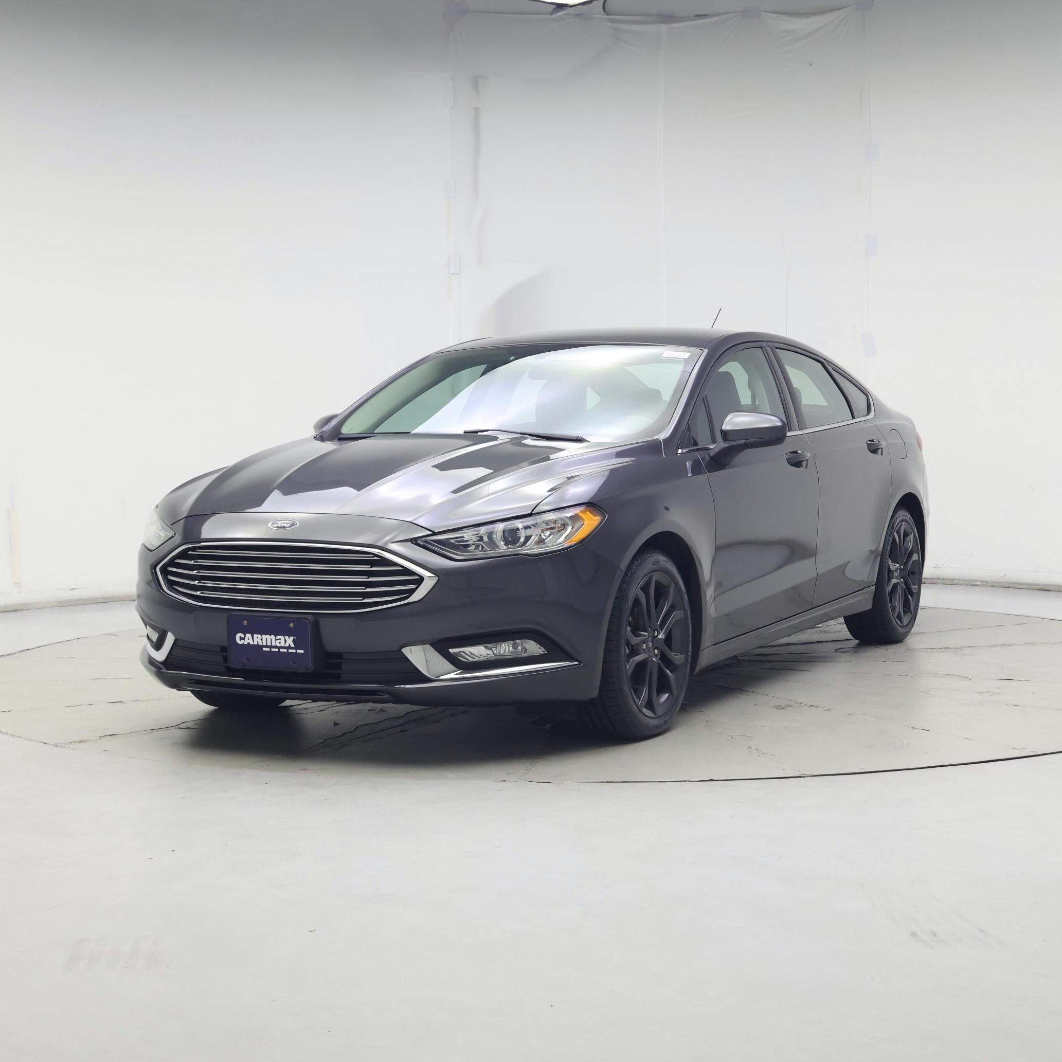 Thumbnail: 2018 Ford Fusion - 4