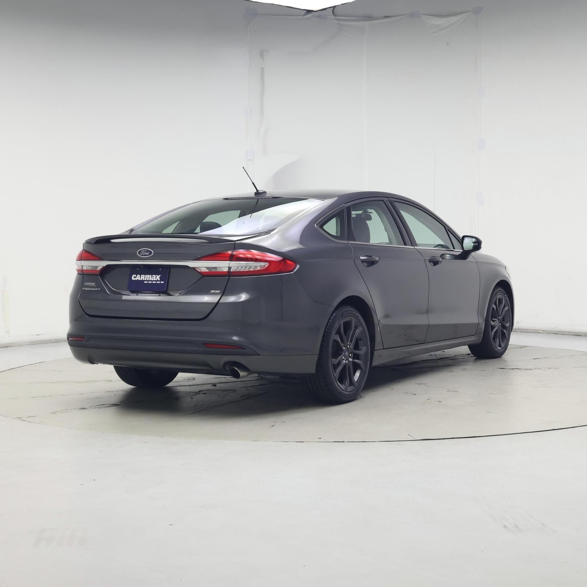Thumbnail: 2018 Ford Fusion - 8