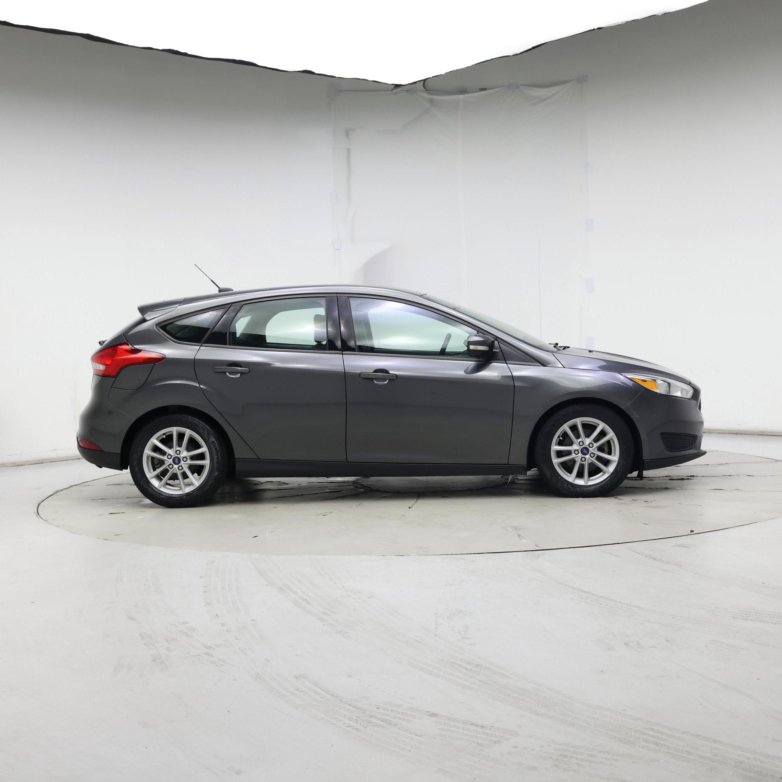 Thumbnail: 2018 Ford Focus - 7