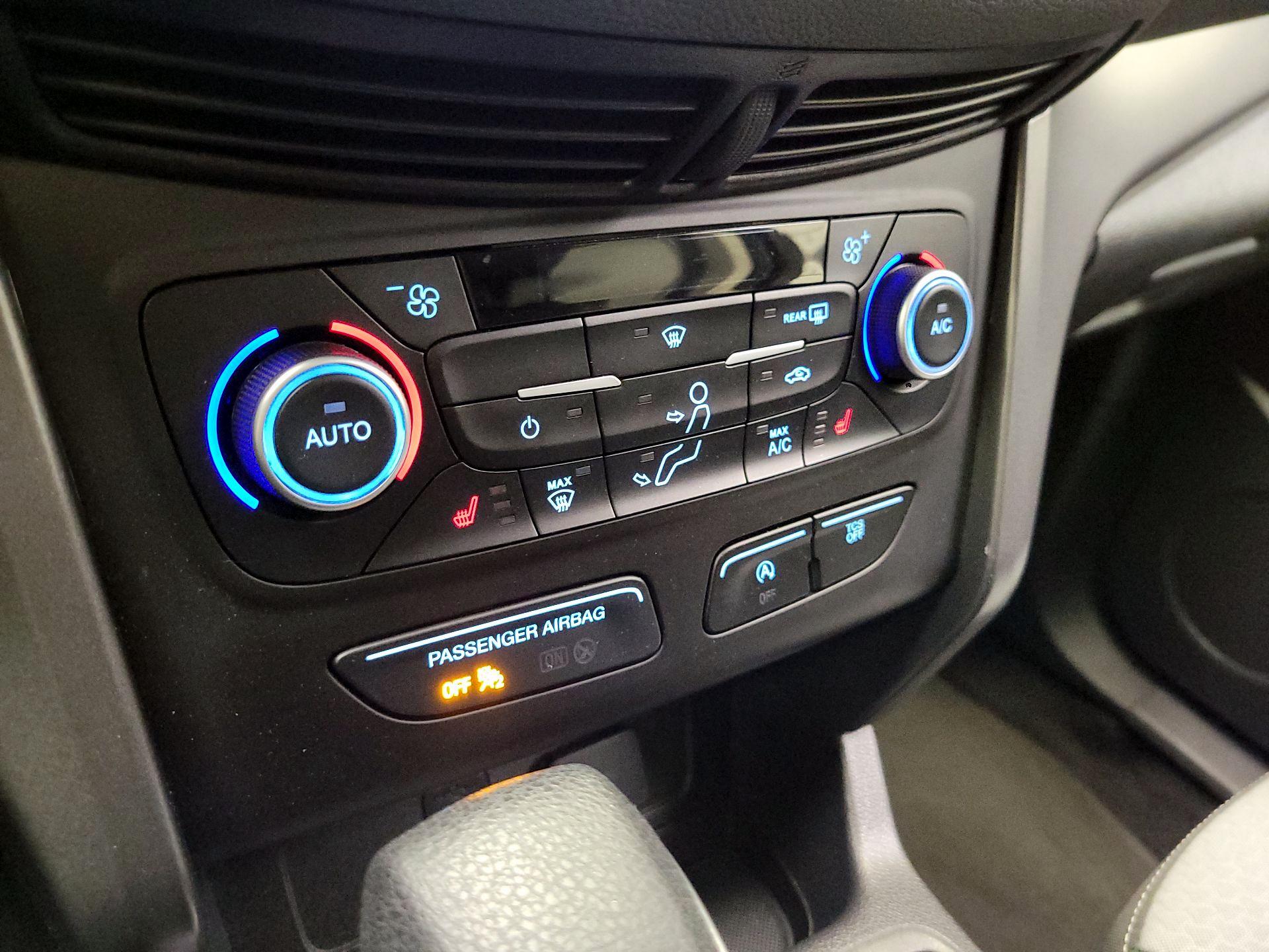 Thumbnail: 2018 Ford Escape - 17