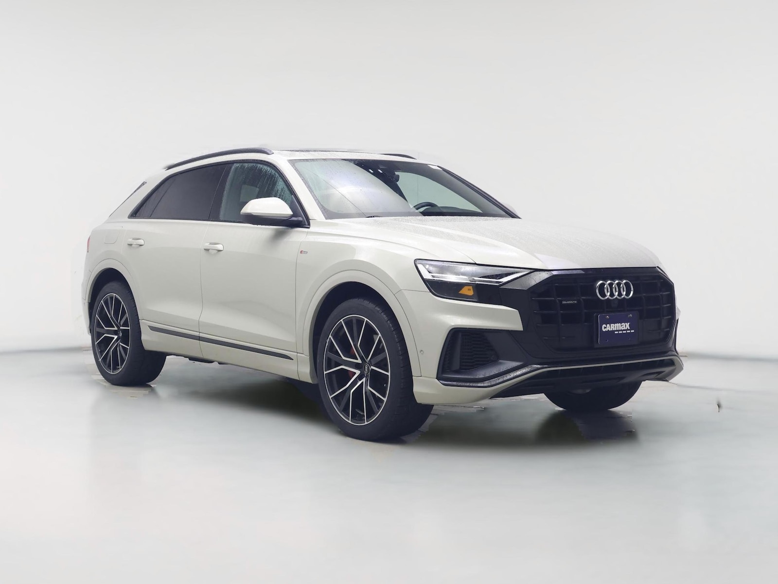 2020 Audi Q8 Premium Plus