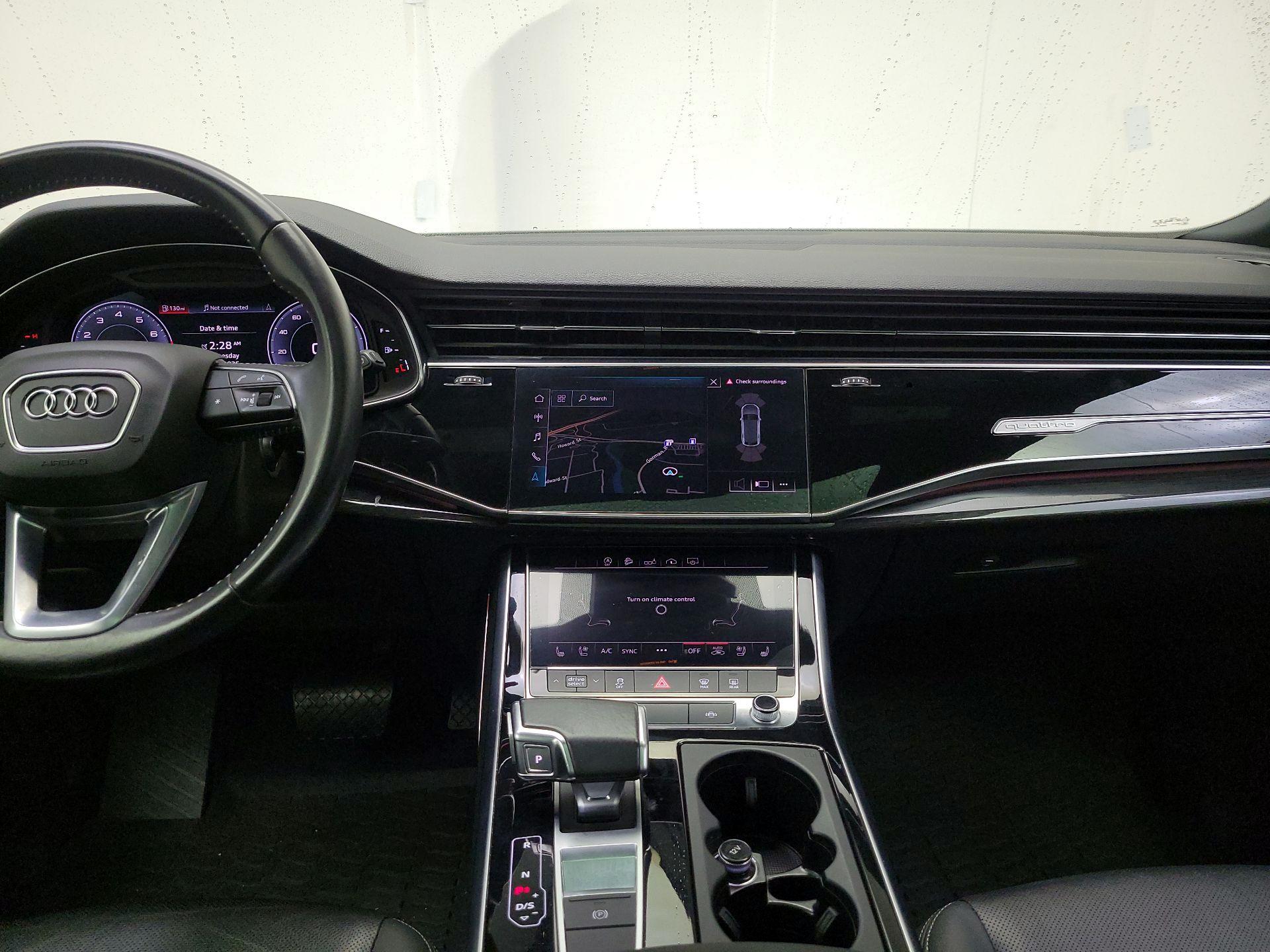 Thumbnail: 2020 Audi Q8 - 9