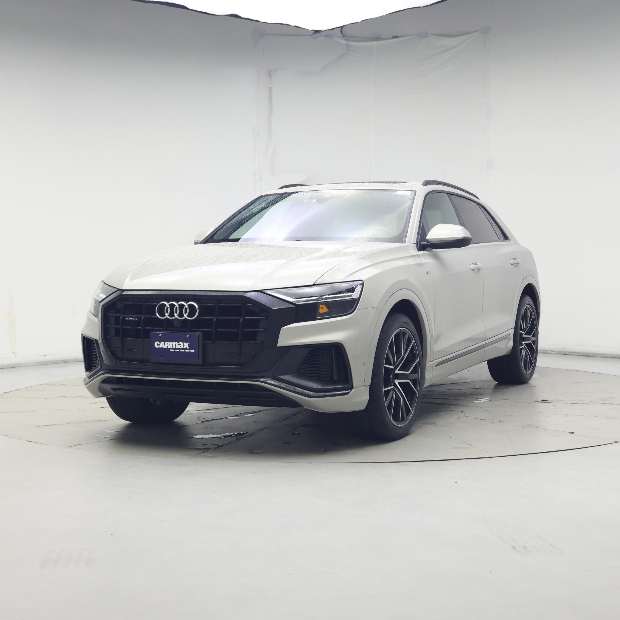 Thumbnail: 2020 Audi Q8 - 4