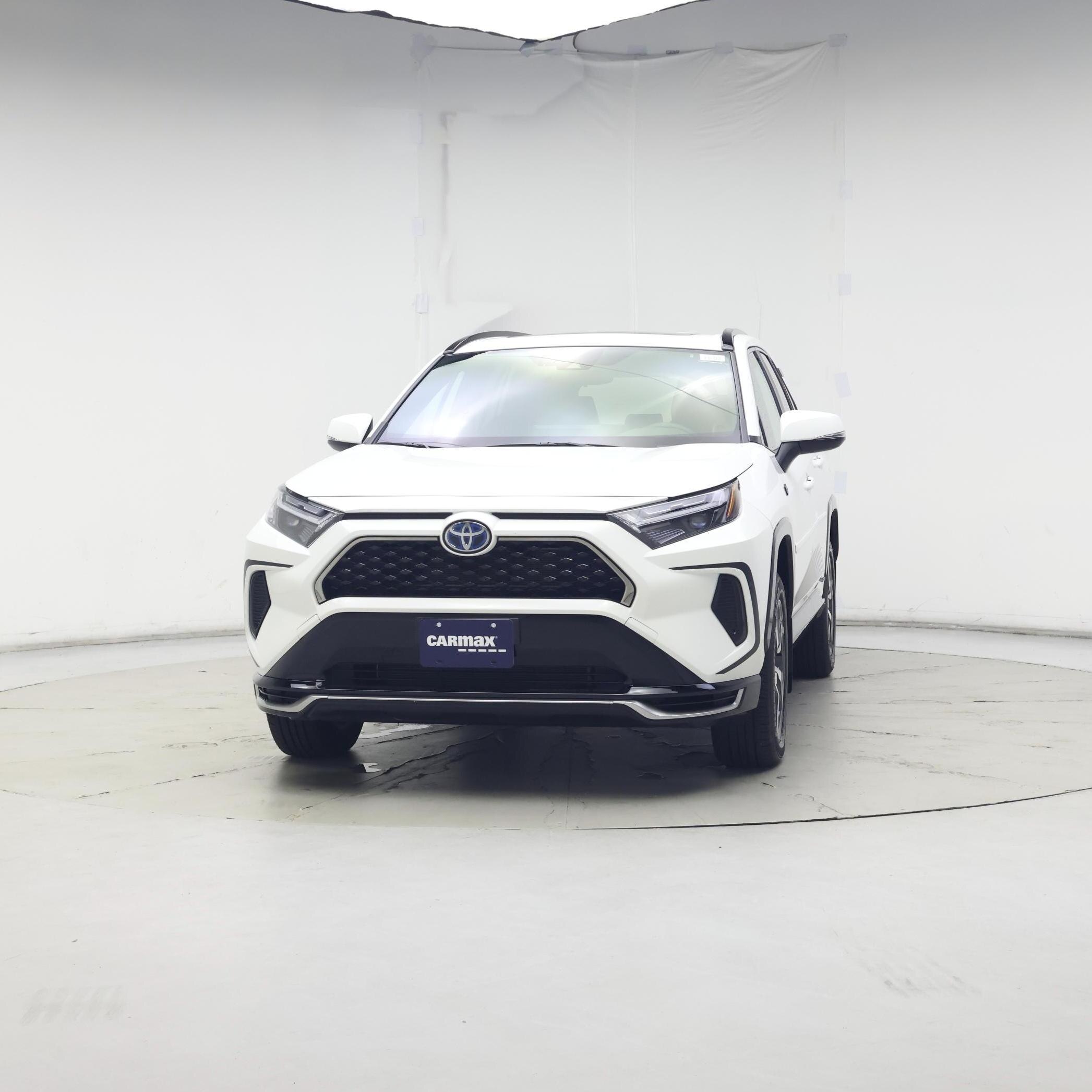 Thumbnail: 2023 Toyota RAV4 - 4