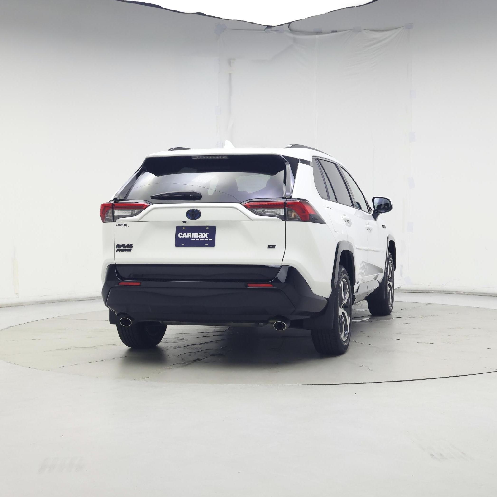 Thumbnail: 2023 Toyota RAV4 - 8