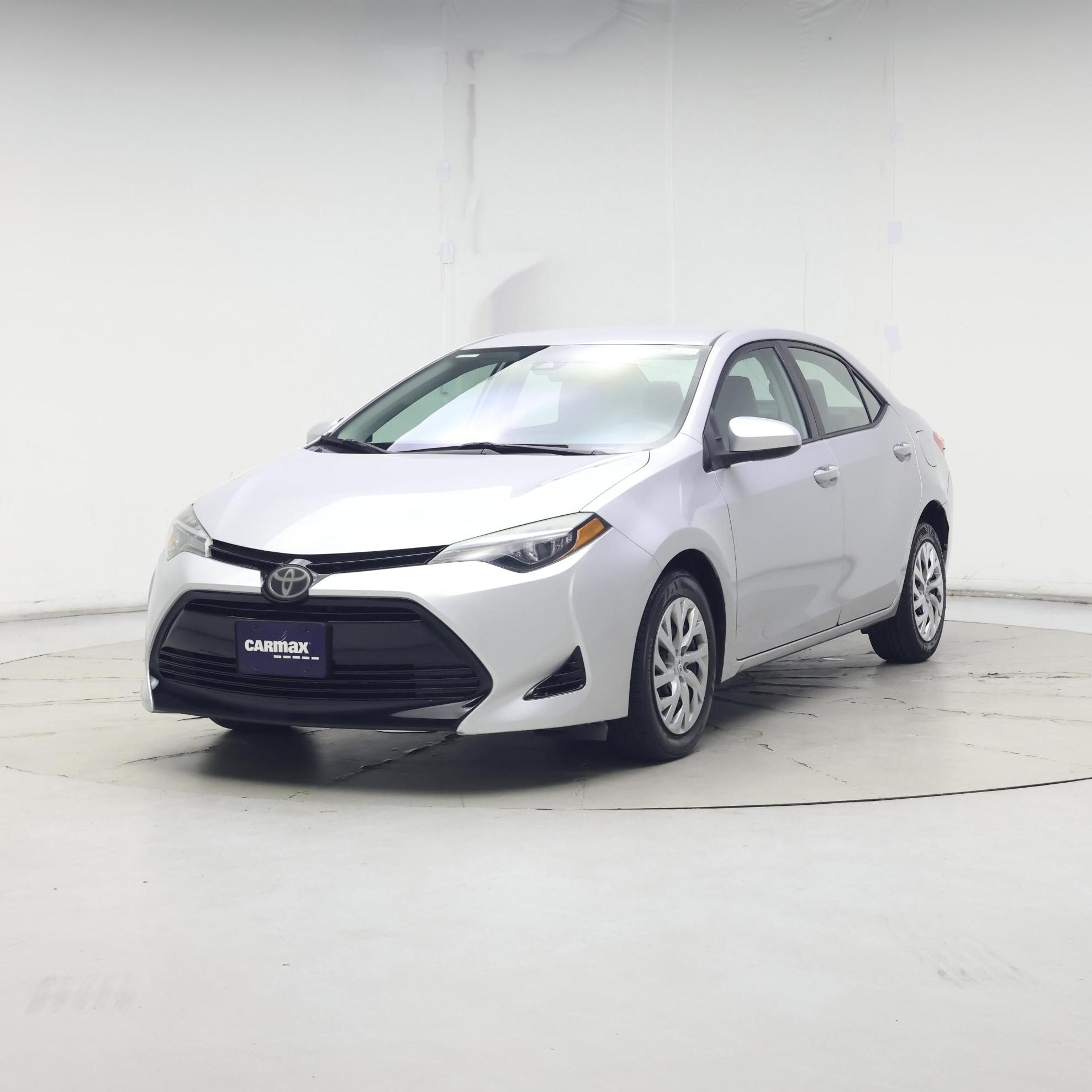 Thumbnail: 2018 Toyota Corolla - 4