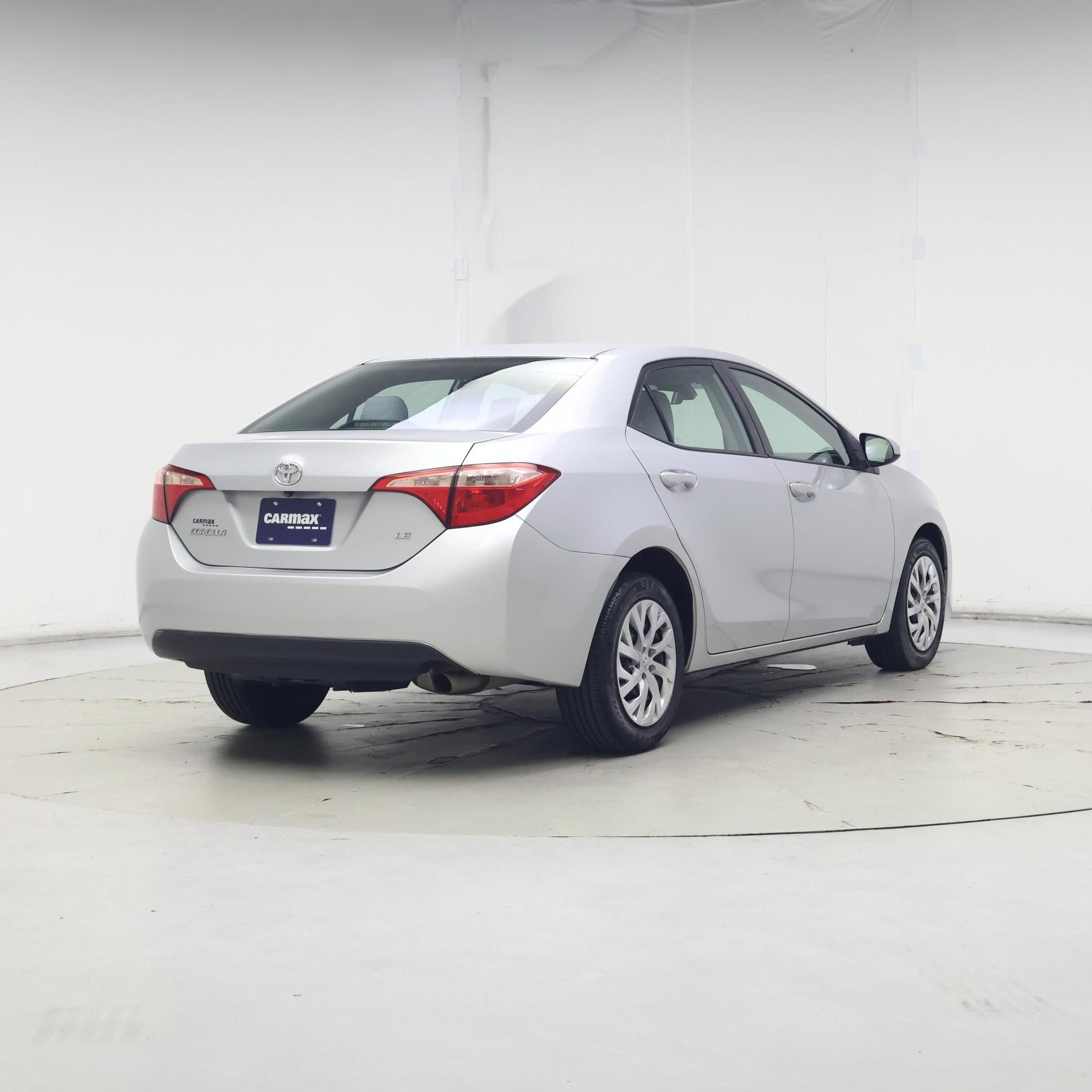 Thumbnail: 2018 Toyota Corolla - 8