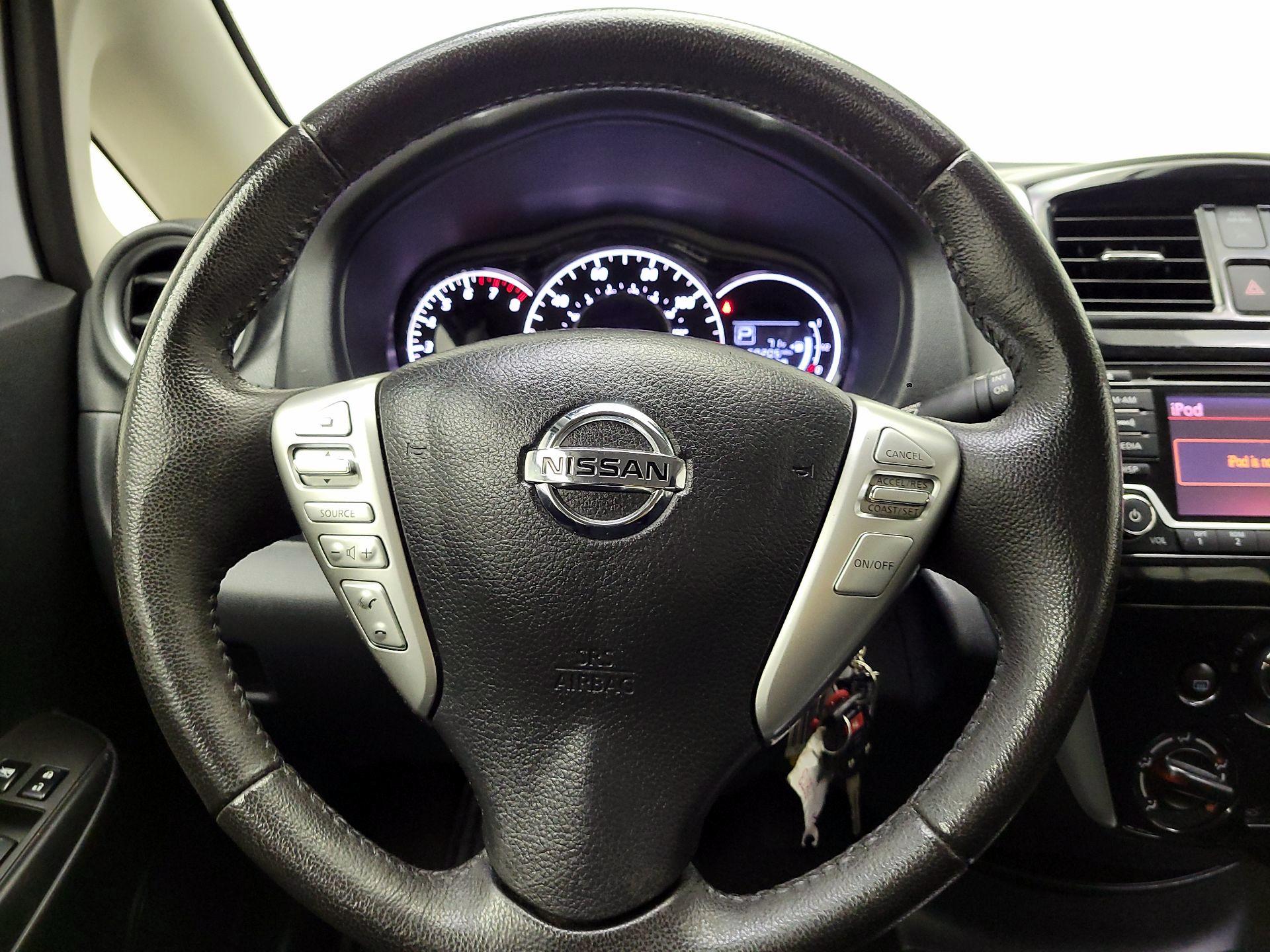 Thumbnail: 2016 Nissan Versa Note - 10