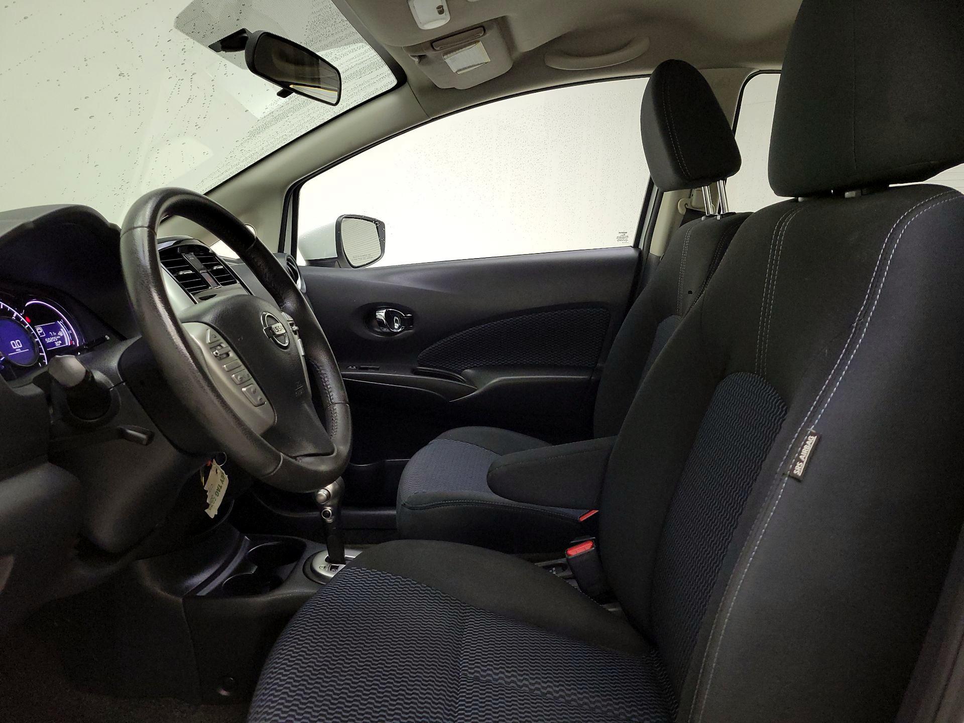 Thumbnail: 2016 Nissan Versa Note - 11
