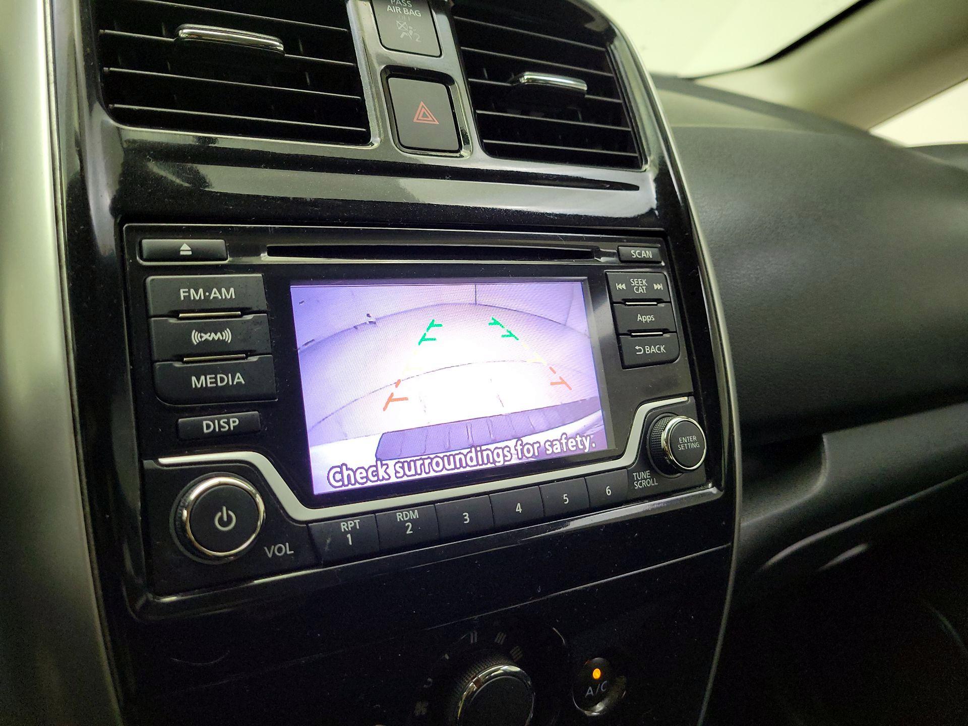 Thumbnail: 2016 Nissan Versa Note - 14