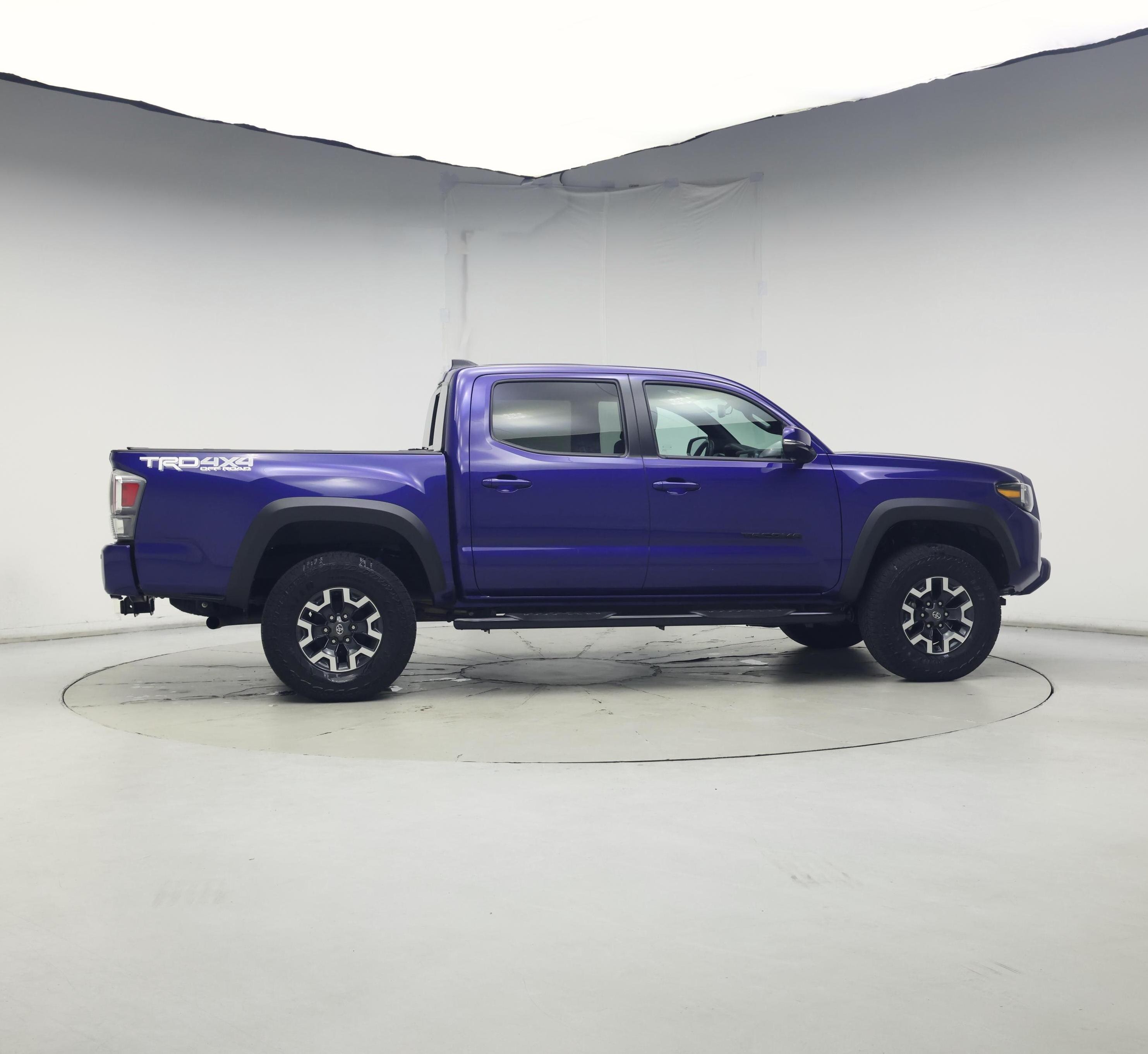 Thumbnail: 2022 Toyota Tacoma - 7