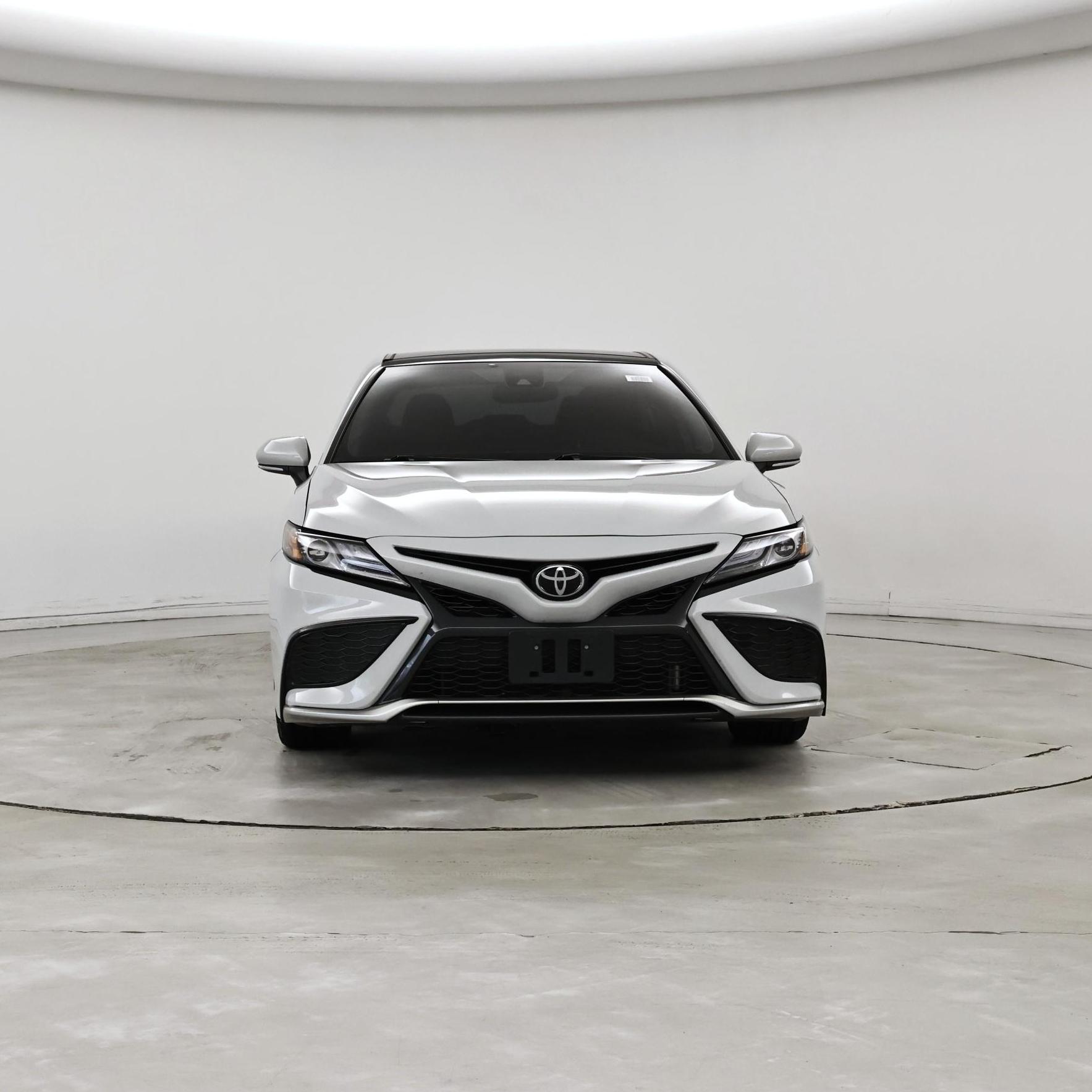 Thumbnail: 2023 Toyota Camry - 5
