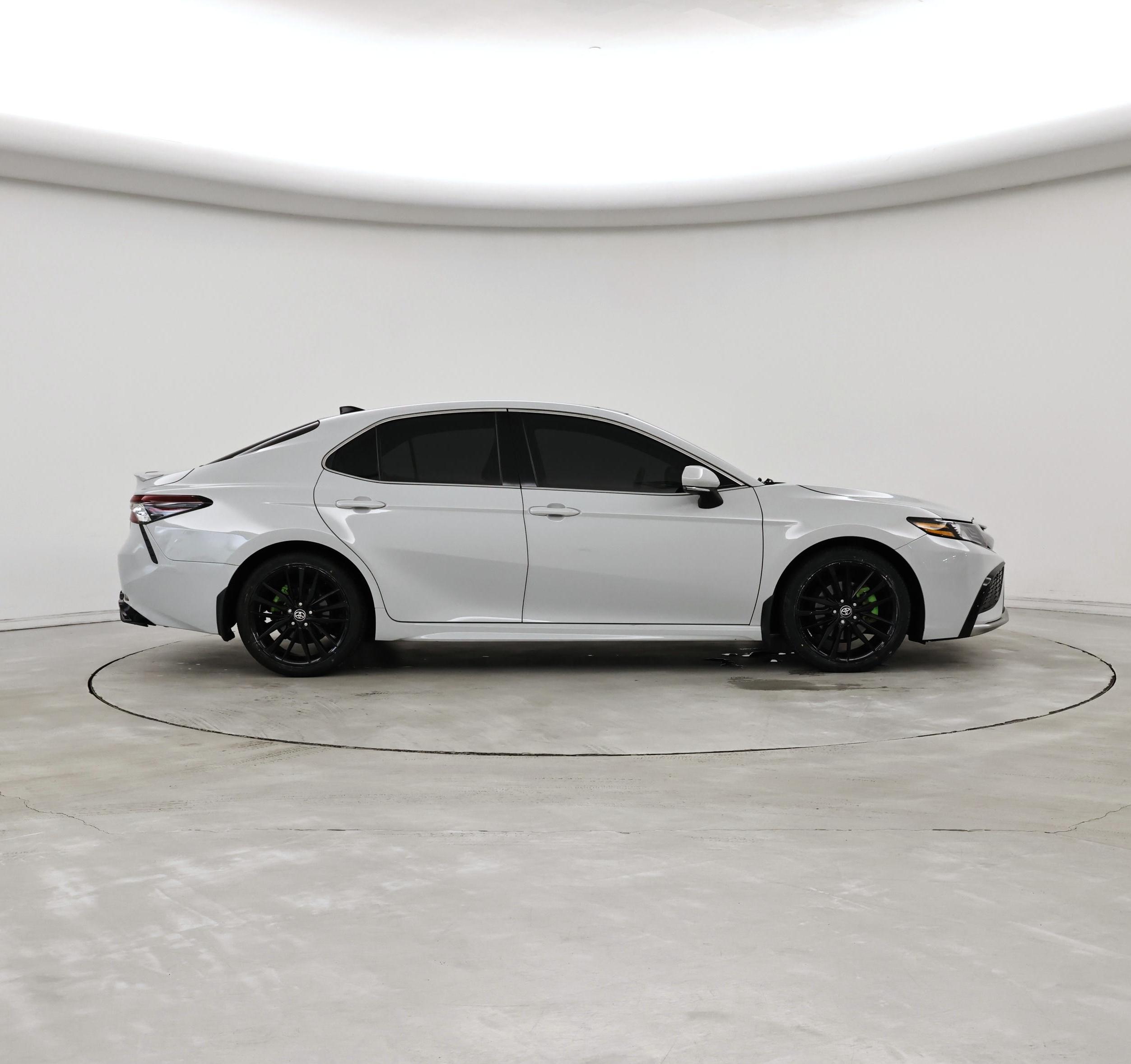 Thumbnail: 2023 Toyota Camry - 7