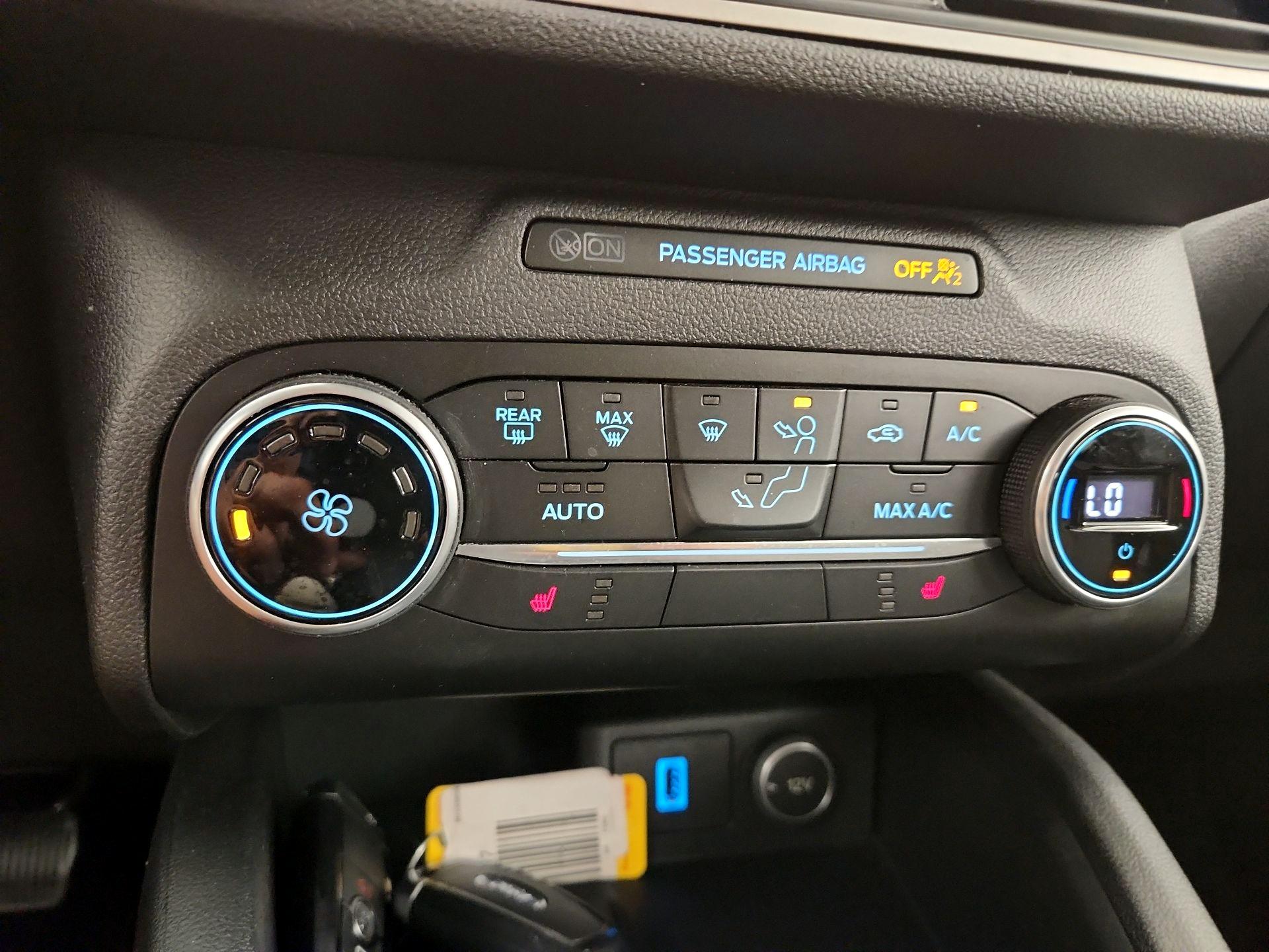 Thumbnail: 2020 Ford Escape - 16