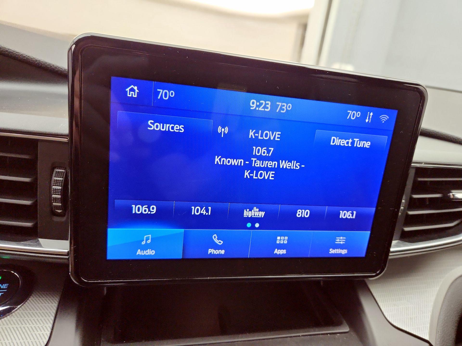 Thumbnail: 2020 Ford Explorer - 15