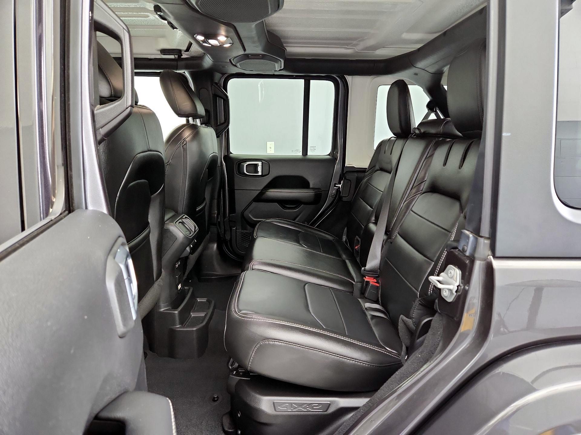 Thumbnail: 2022 Jeep Wrangler - 19