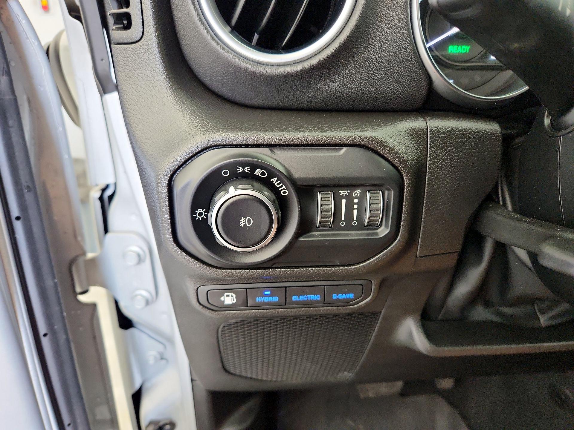 Thumbnail: 2022 Jeep Wrangler - 11