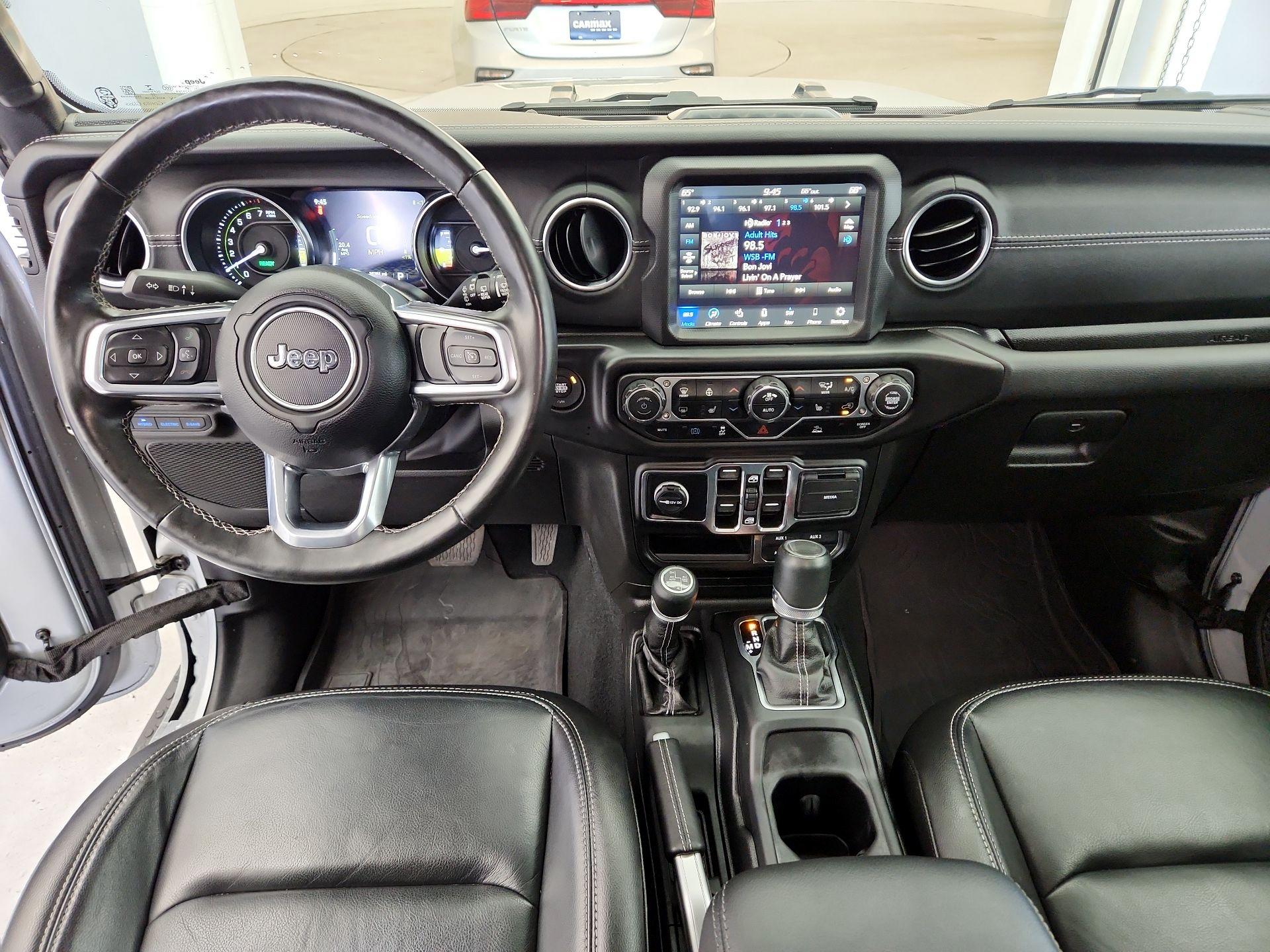 Thumbnail: 2022 Jeep Wrangler - 8