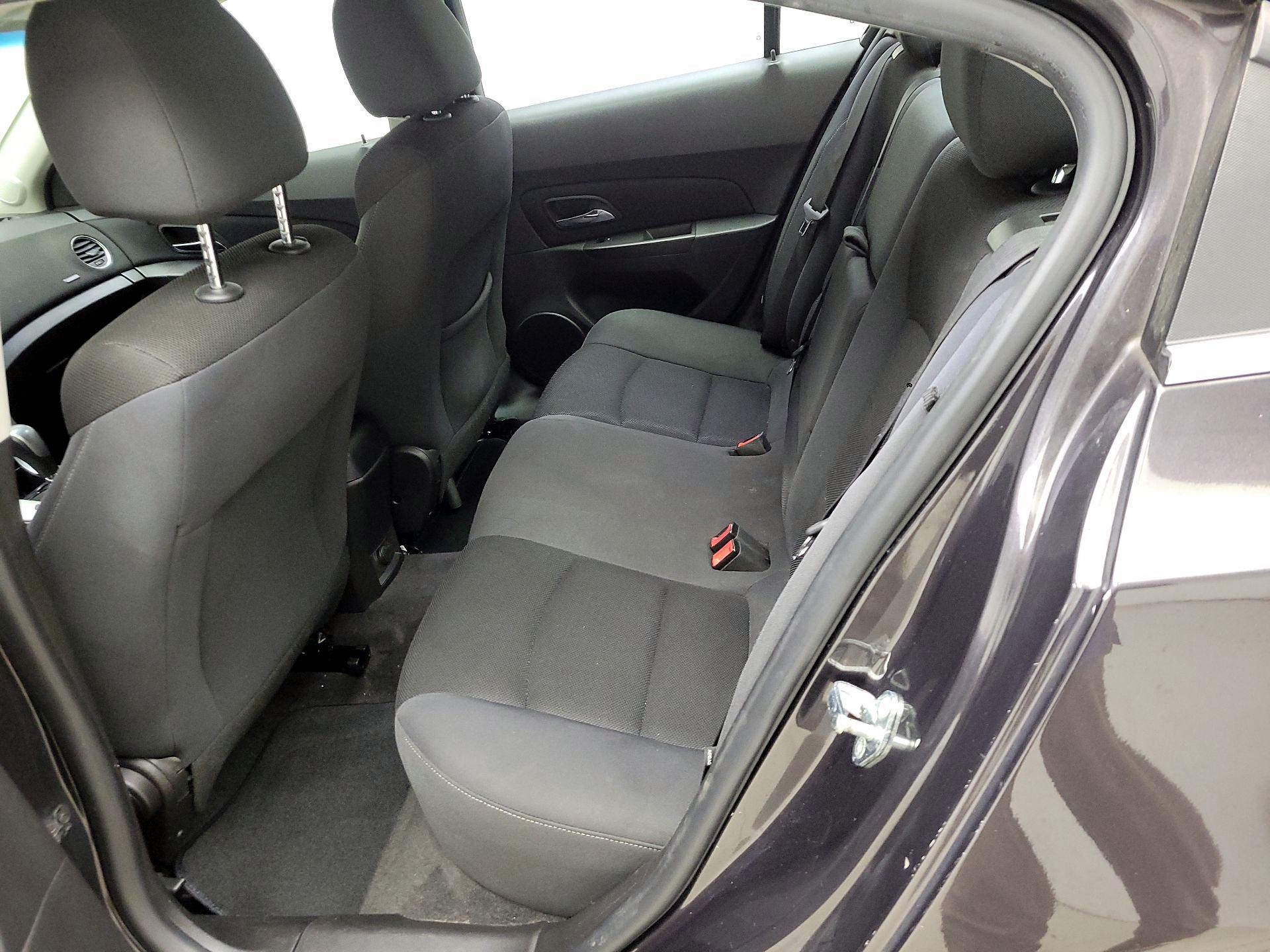 Thumbnail: 2015 Chevrolet Cruze - 19