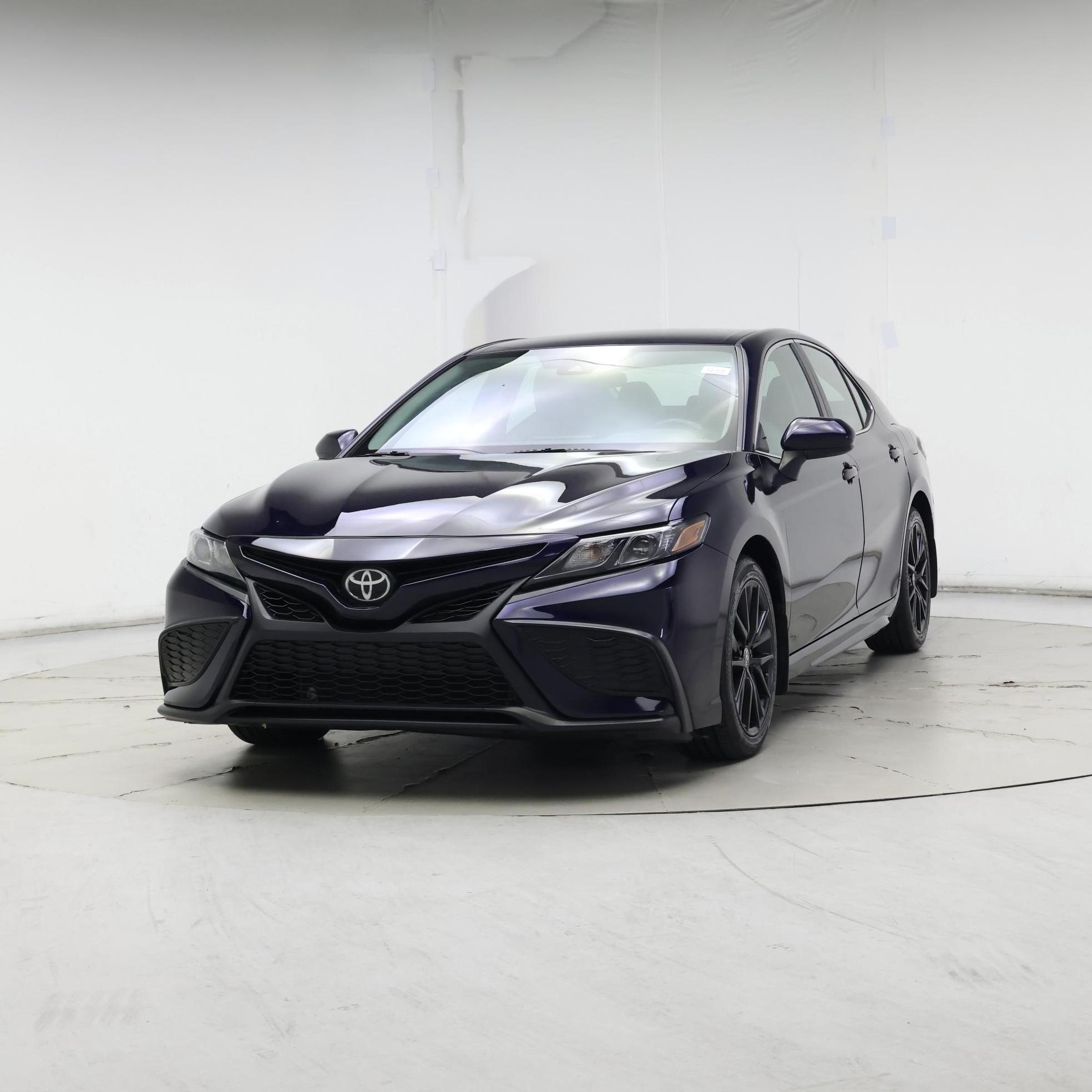 Thumbnail: 2021 Toyota Camry - 4
