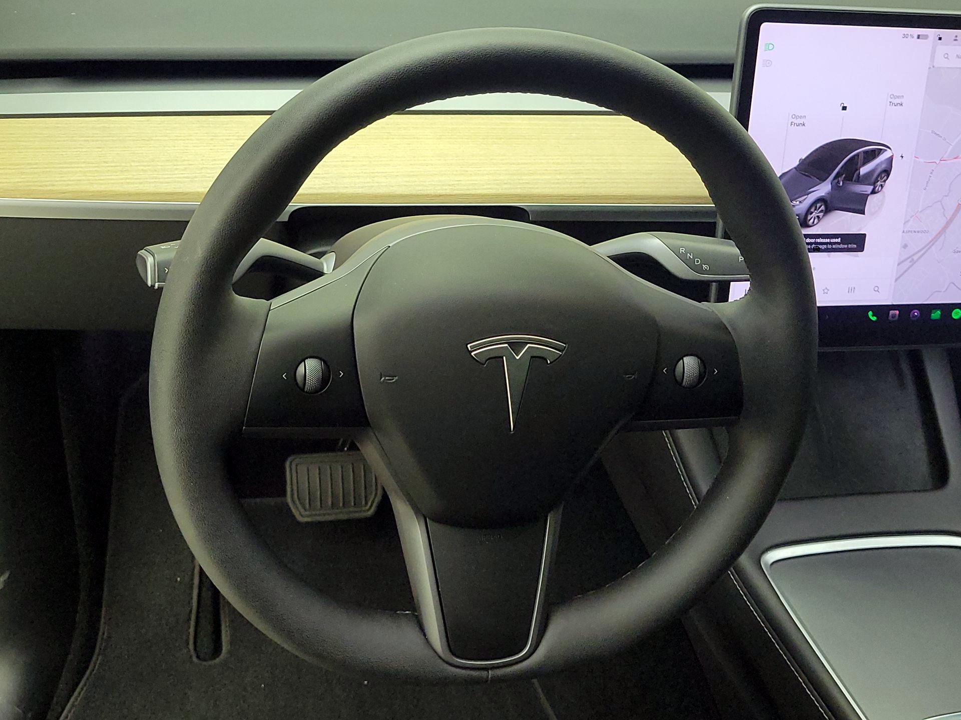 Thumbnail: 2024 Tesla Model Y - 10