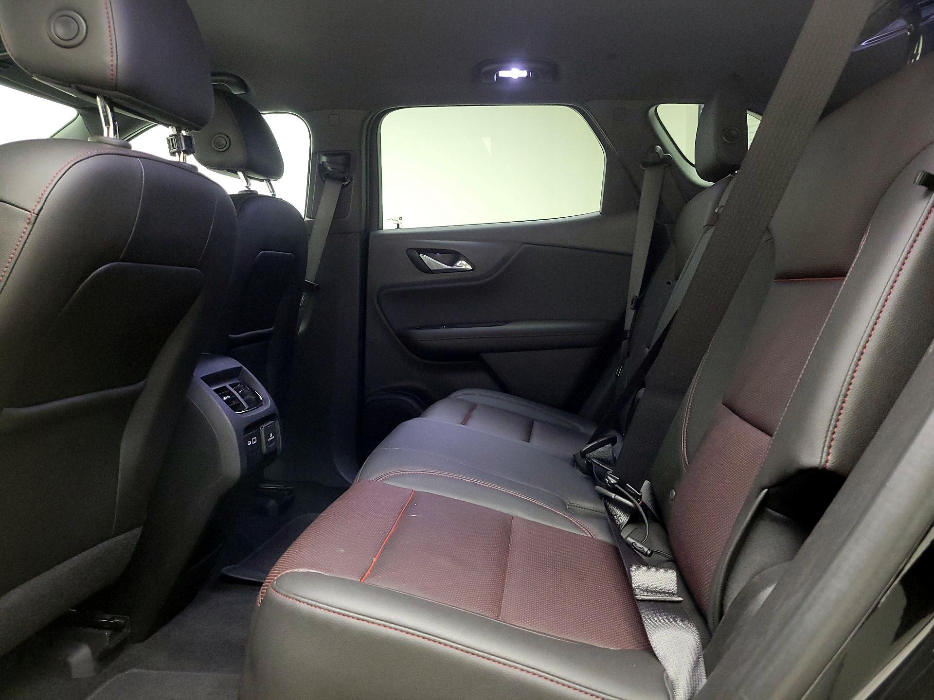 Thumbnail: 2019 Chevrolet Blazer - 20