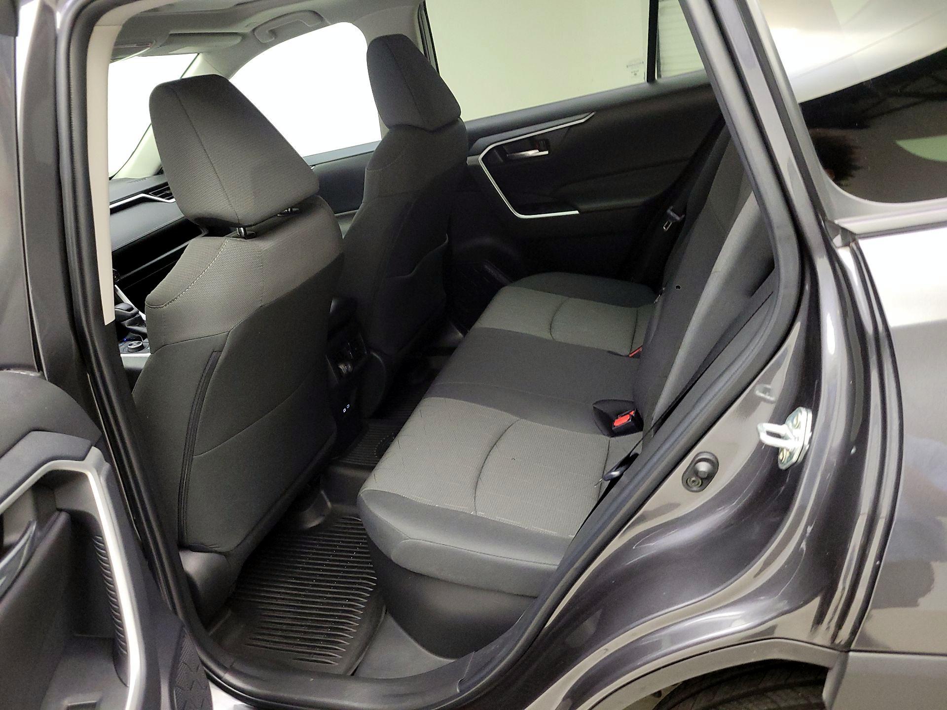 Thumbnail: 2023 Toyota RAV4 - 19