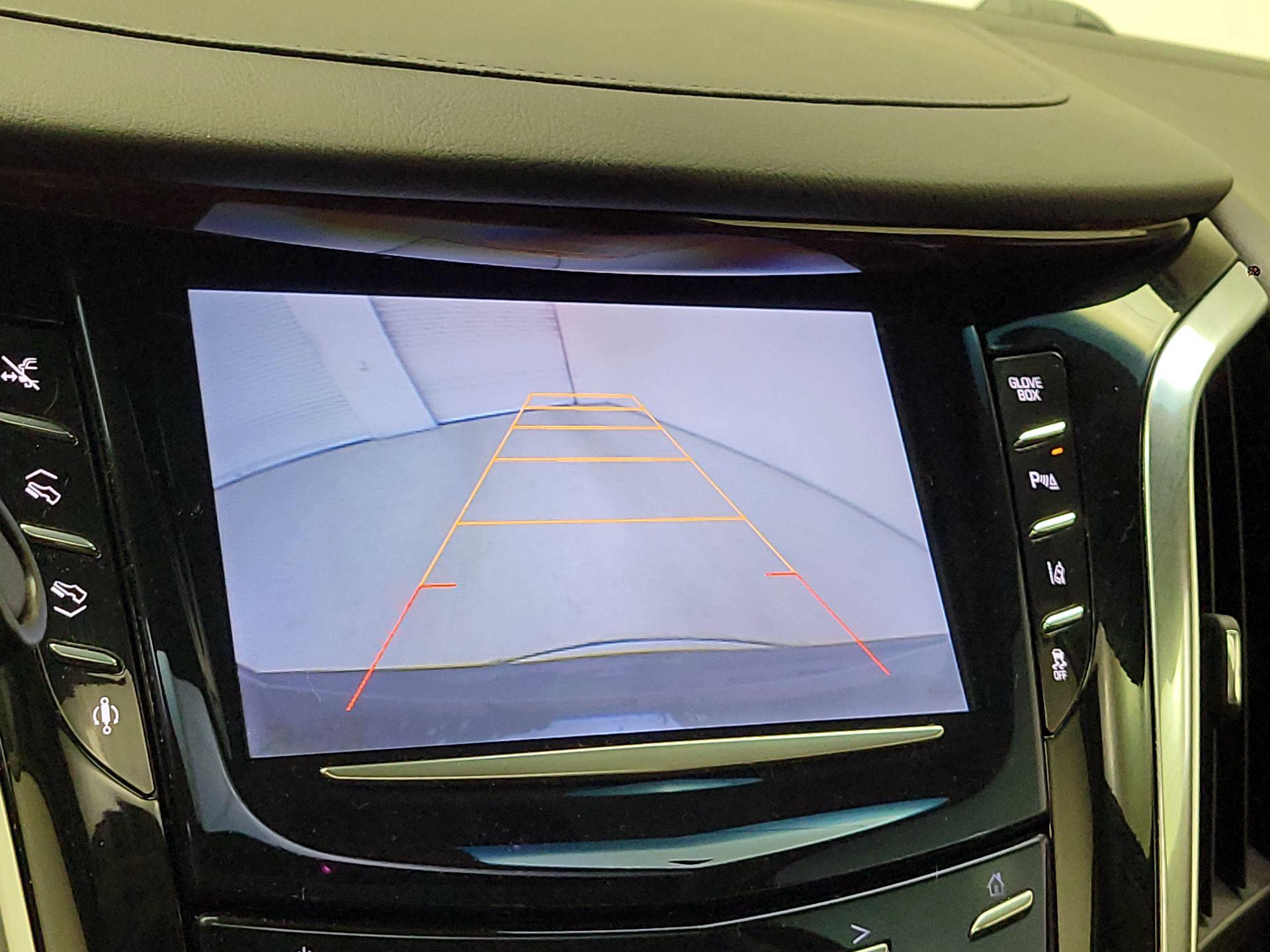 Thumbnail: 2015 Cadillac Escalade - 15
