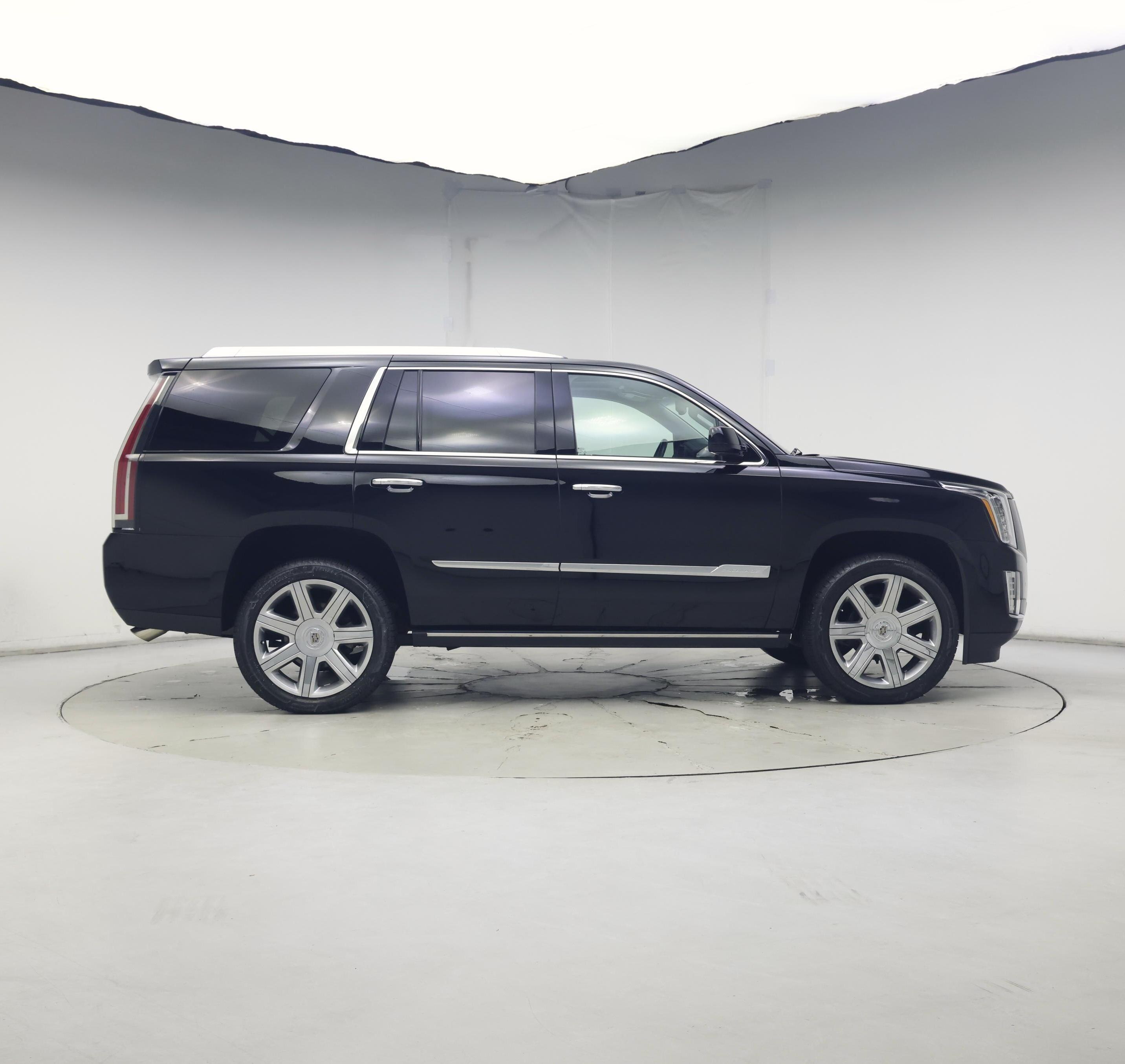 Thumbnail: 2015 Cadillac Escalade - 7