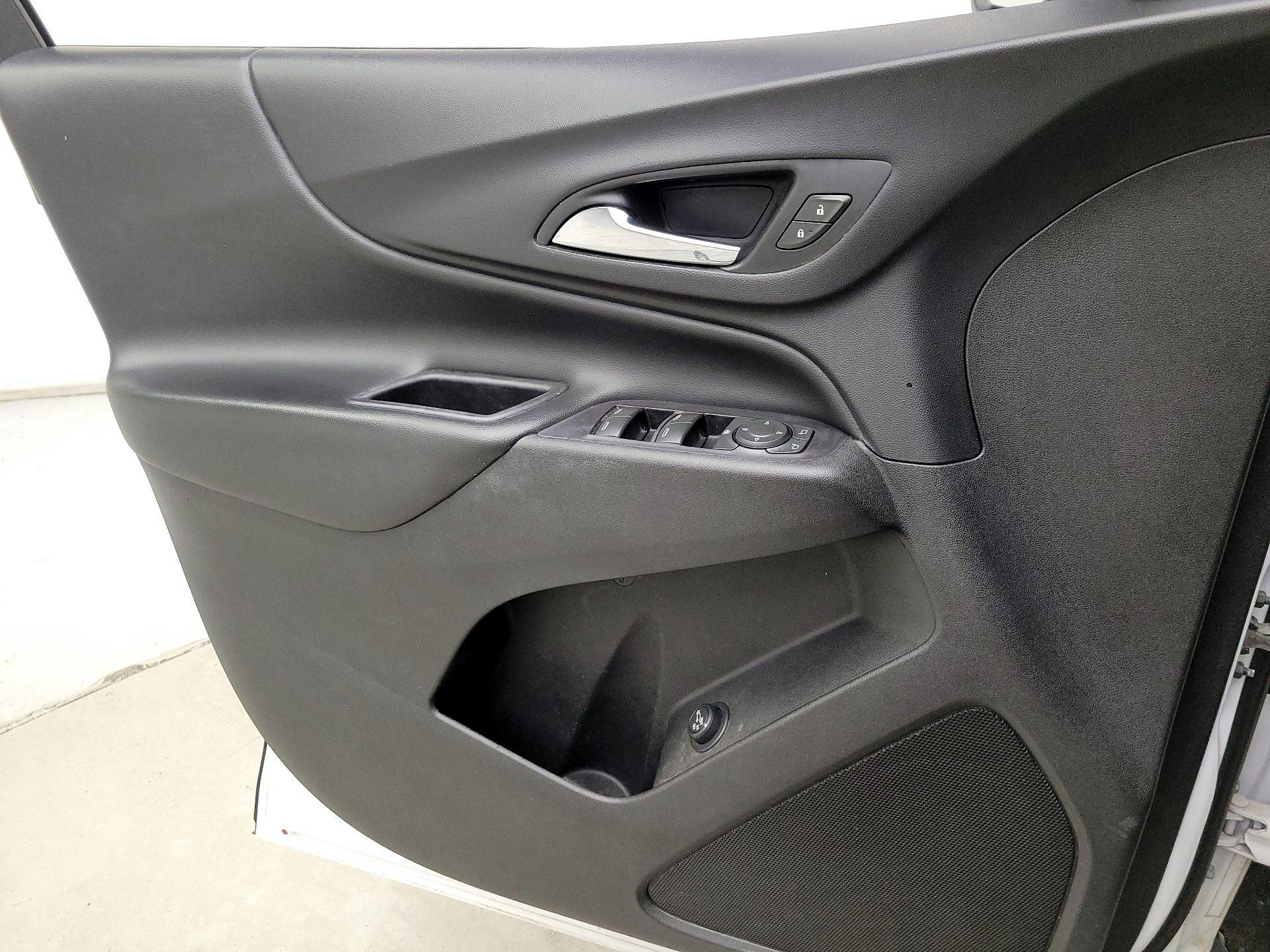 Thumbnail: 2019 Chevrolet Equinox - 12