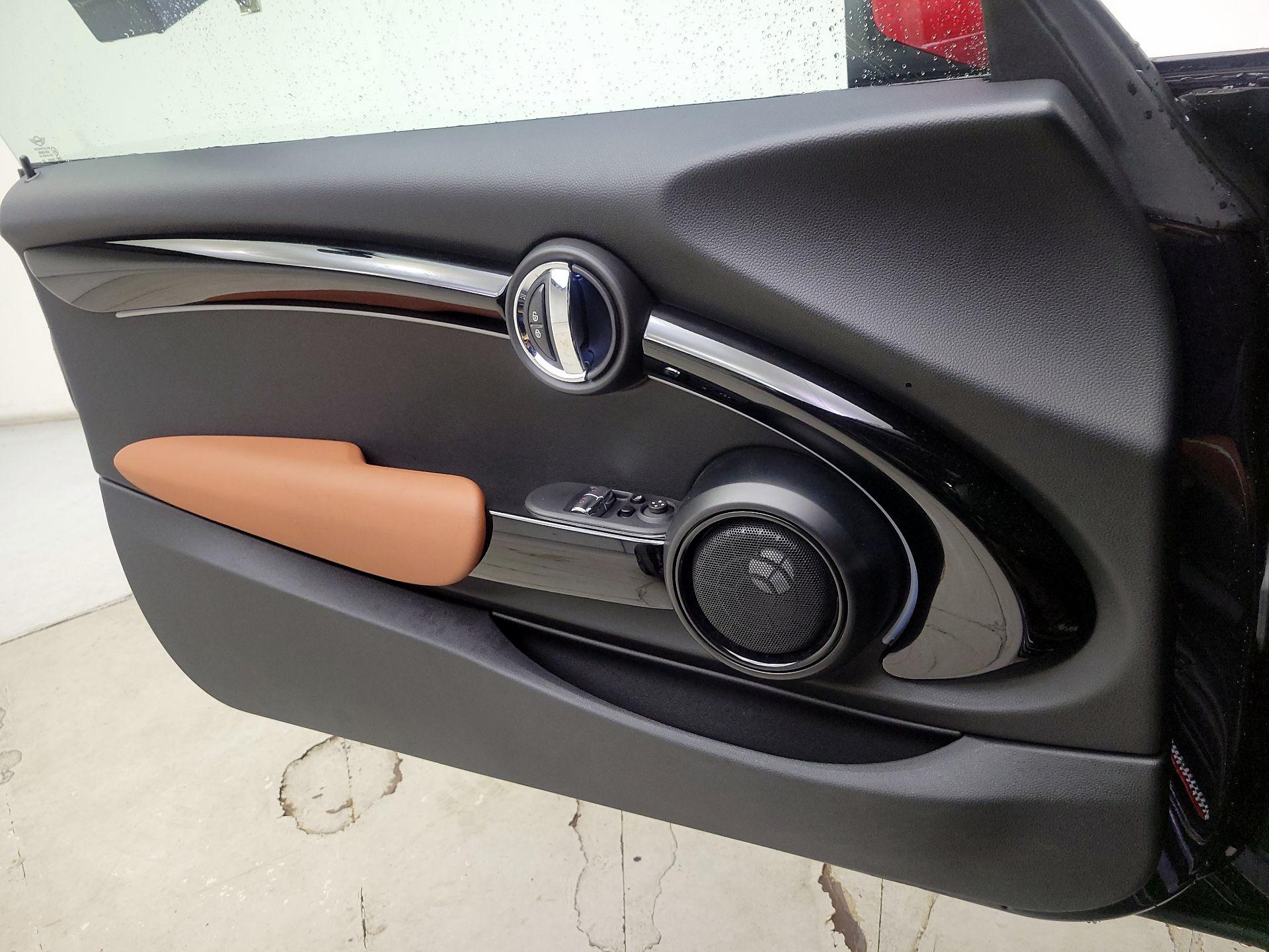 Thumbnail: 2023 MINI Cooper Hardtop - 12