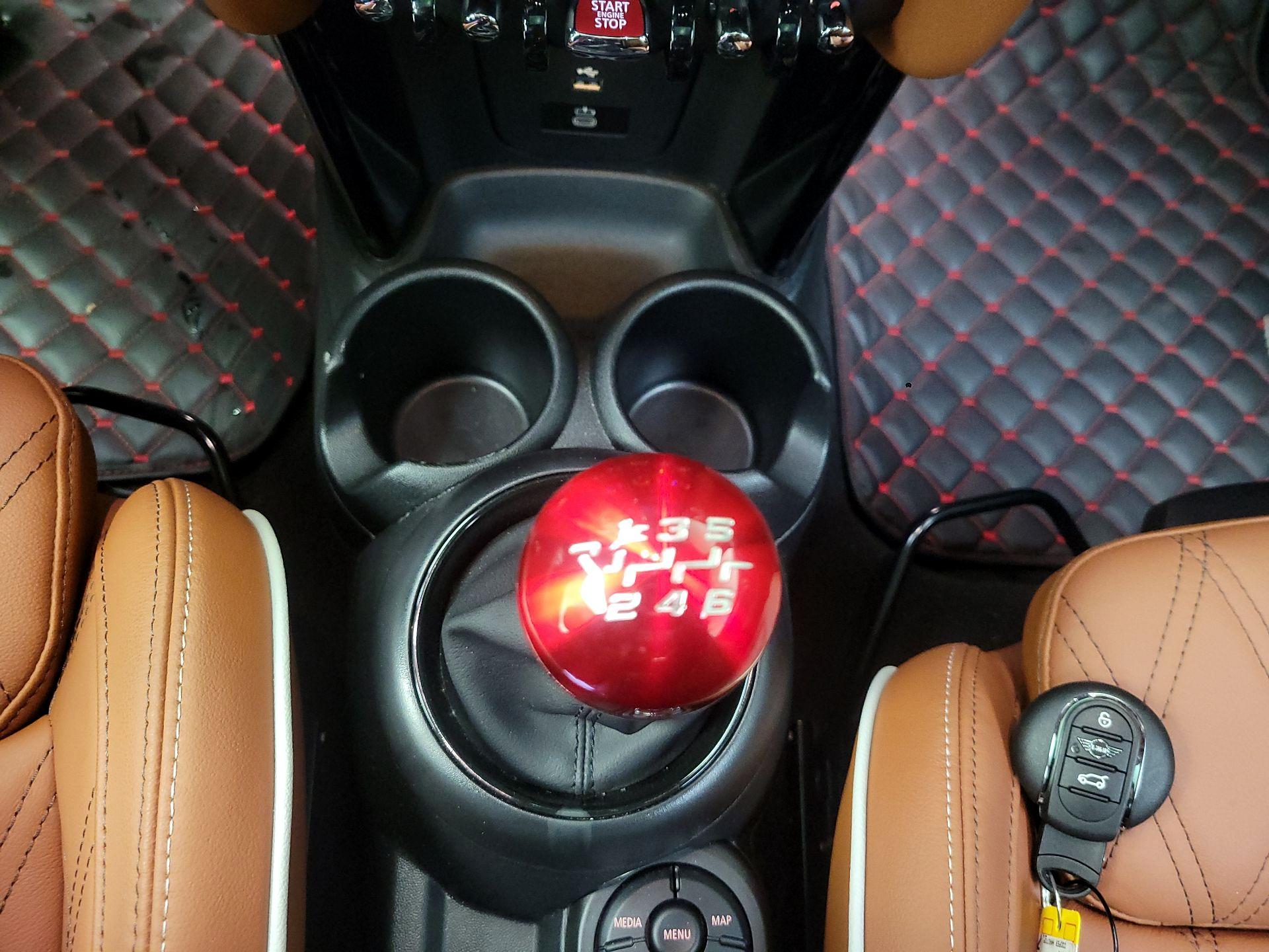 Thumbnail: 2023 MINI Cooper Hardtop - 17