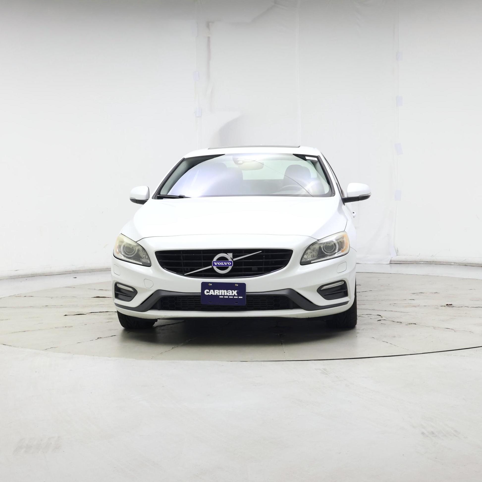 Thumbnail: 2018 Volvo S60 - 5